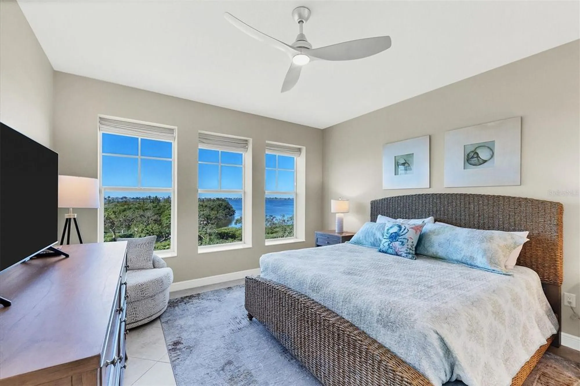 Property Slideshow image 11 of 61 | 396 aruba cir unit 302, Bradenton, FL, 34209