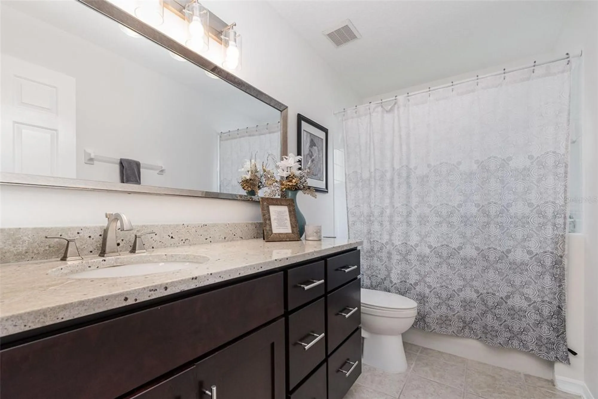 Property Slideshow image 22 of 29 | 4525 eaglewood dr, Leesburg, FL, 34748