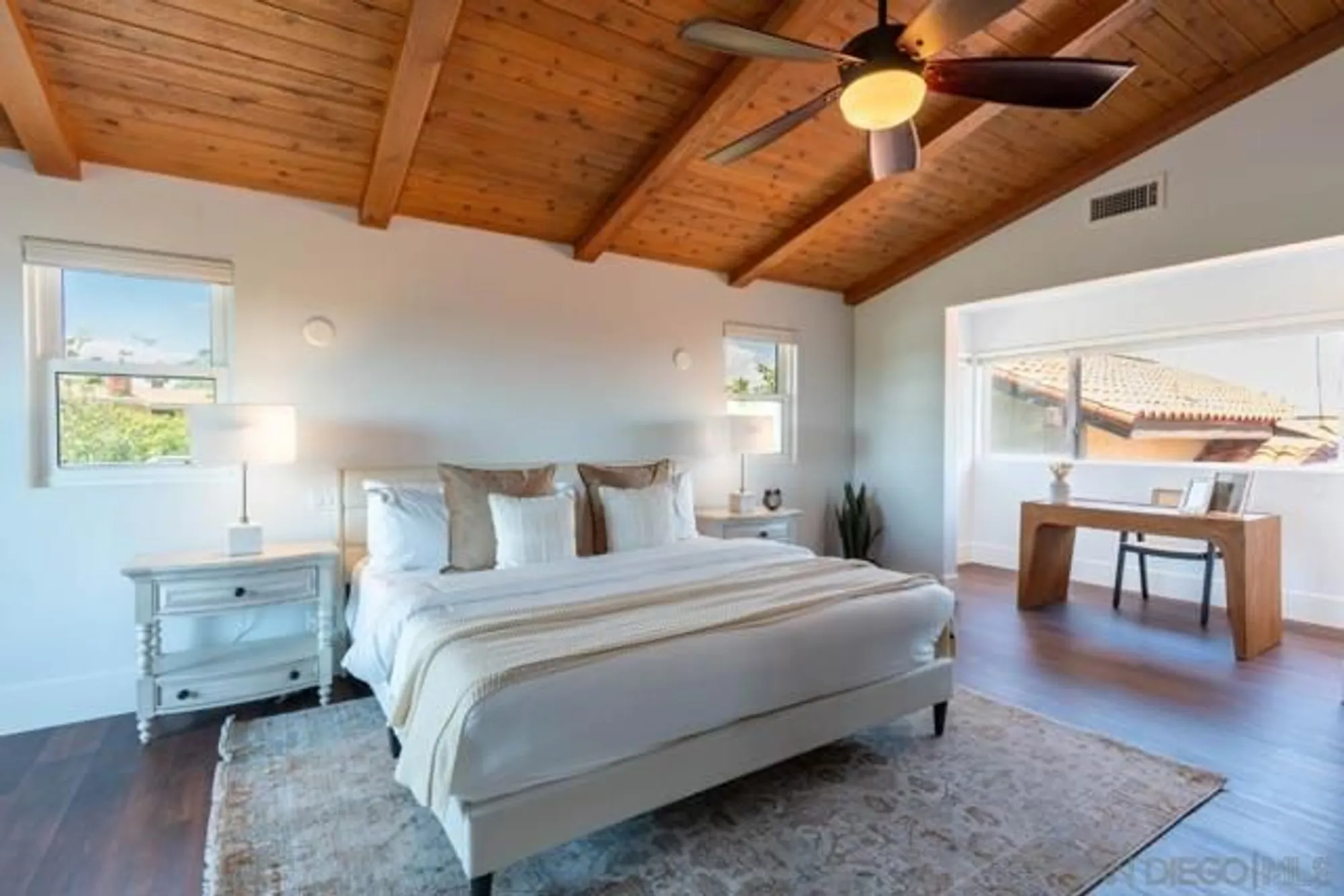 Property Slideshow image 17 of 70 | 907 ridge heights dr, Fallbrook, CA, 92028