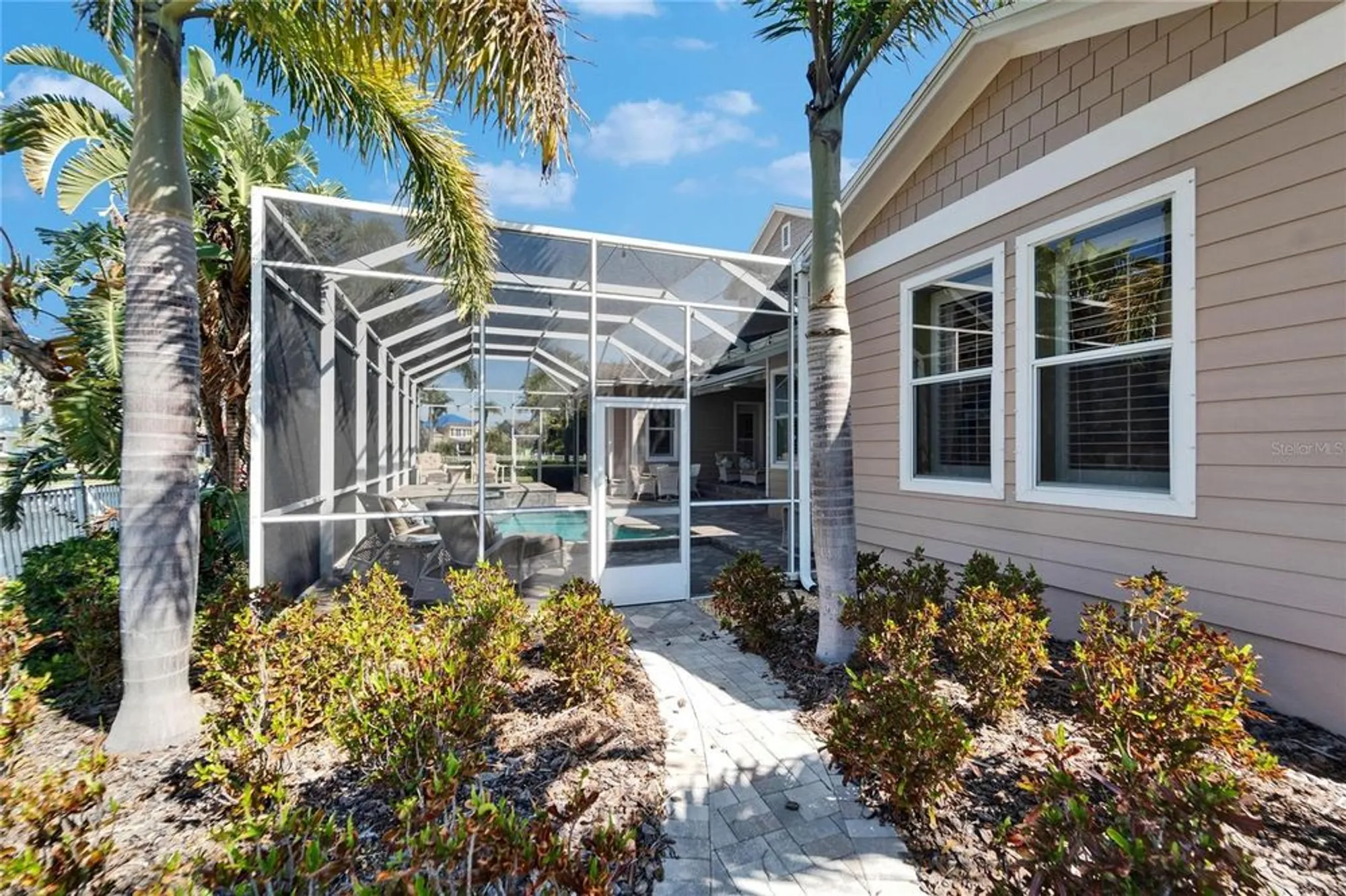 Property Slideshow image 21 of 99 | 5616 seagrass pl, Apollo Beach, FL, 33572