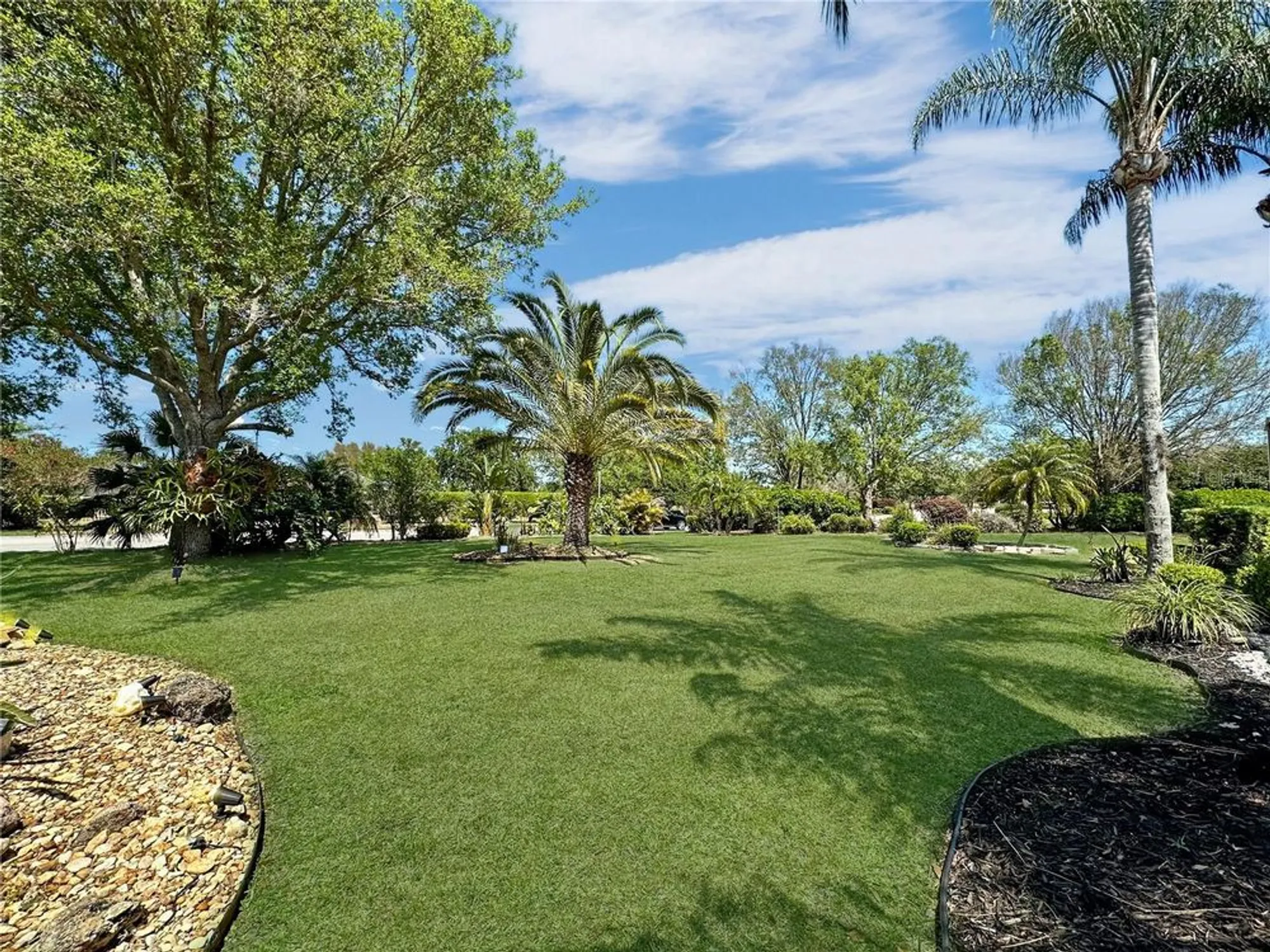 Property Slideshow image 40 of 42 | 867 castleberry cir, The Villages, FL, 32162