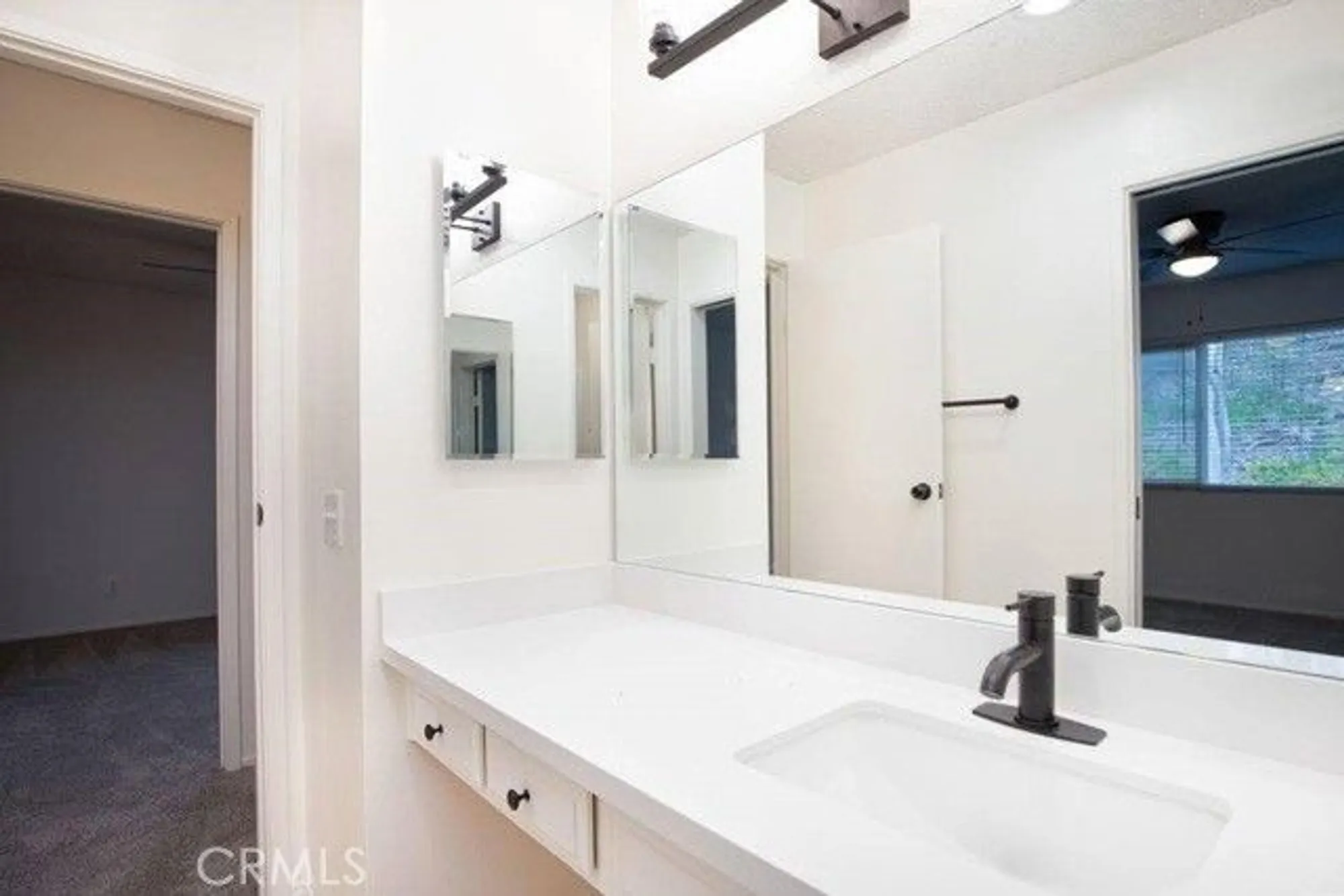 Property Slideshow image 10 of 19 | 28491 via princesa b, Murrieta, CA, 92563