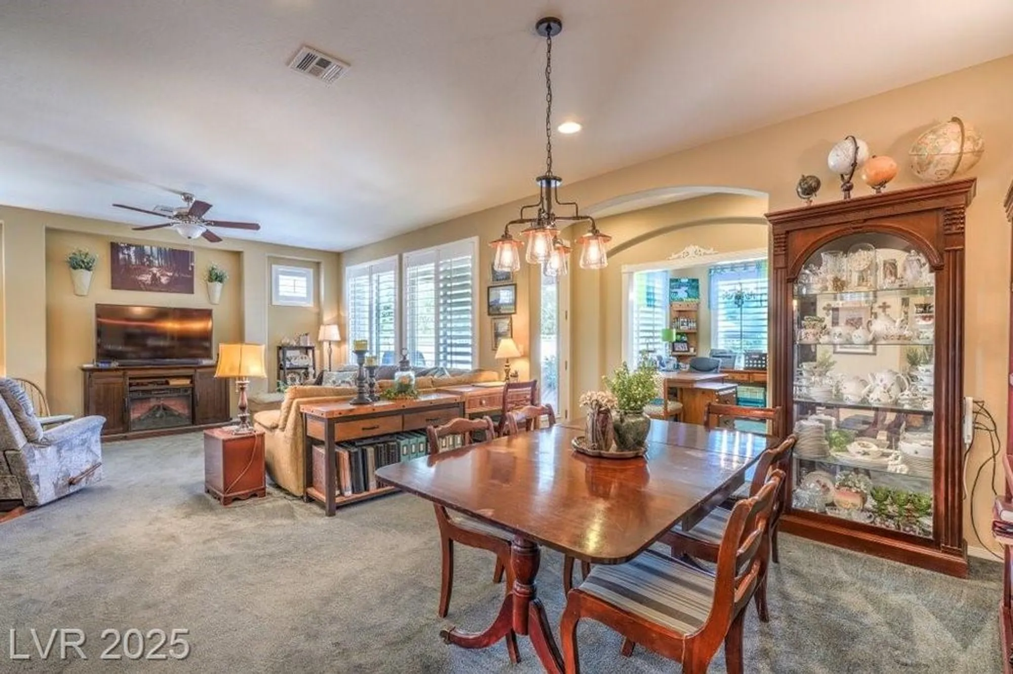 Property Slideshow image 12 of 37 | 3709 corte bella hills ave, North Las Vegas, NV, 89081