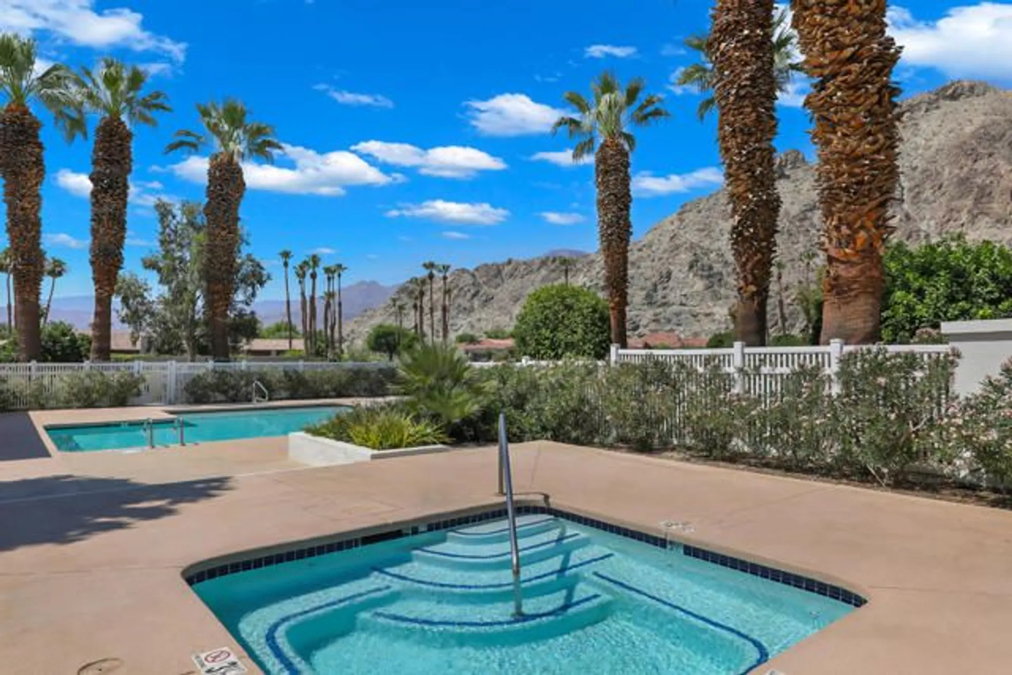 Property Slideshow image 24 of 32 | 55730 riviera, La Quinta, CA, 92253