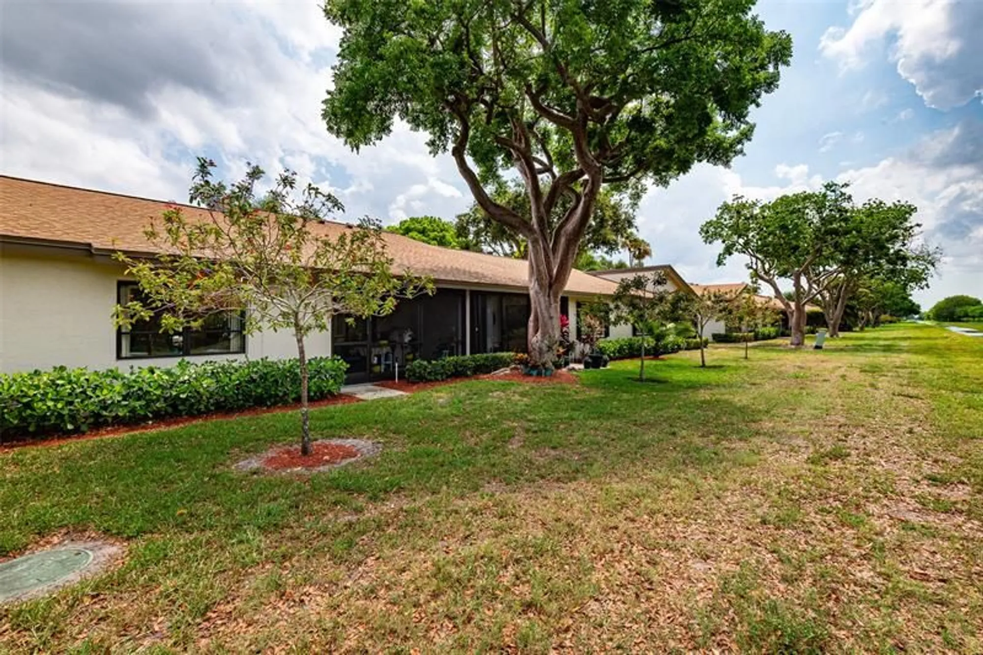 Property Slideshow image 29 of 45 | 8077 whispering palm dr # 1, Boca Raton, FL, 33496