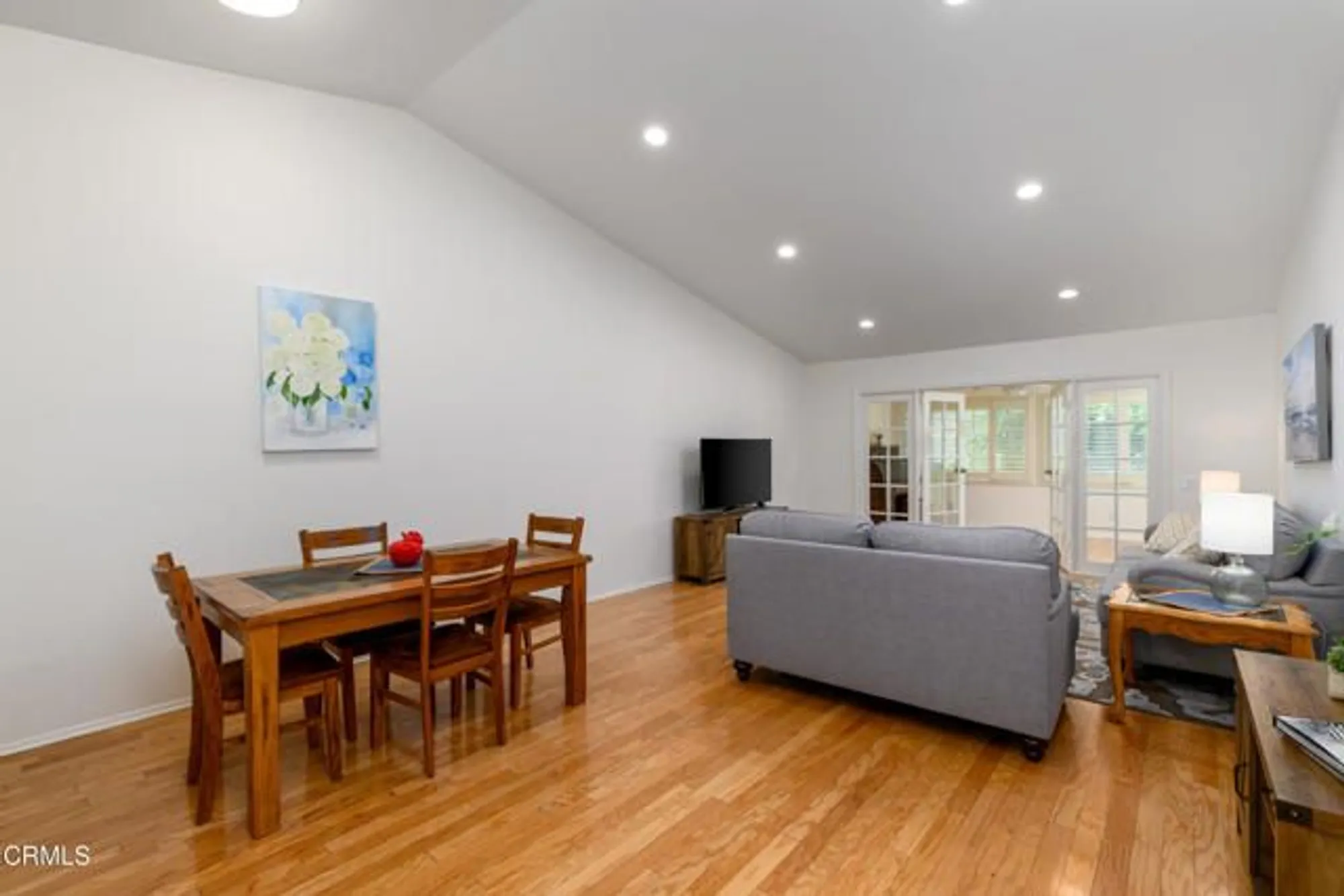 Property Slideshow image 11 of 42 | 33229 village 33, Camarillo, CA, 93012