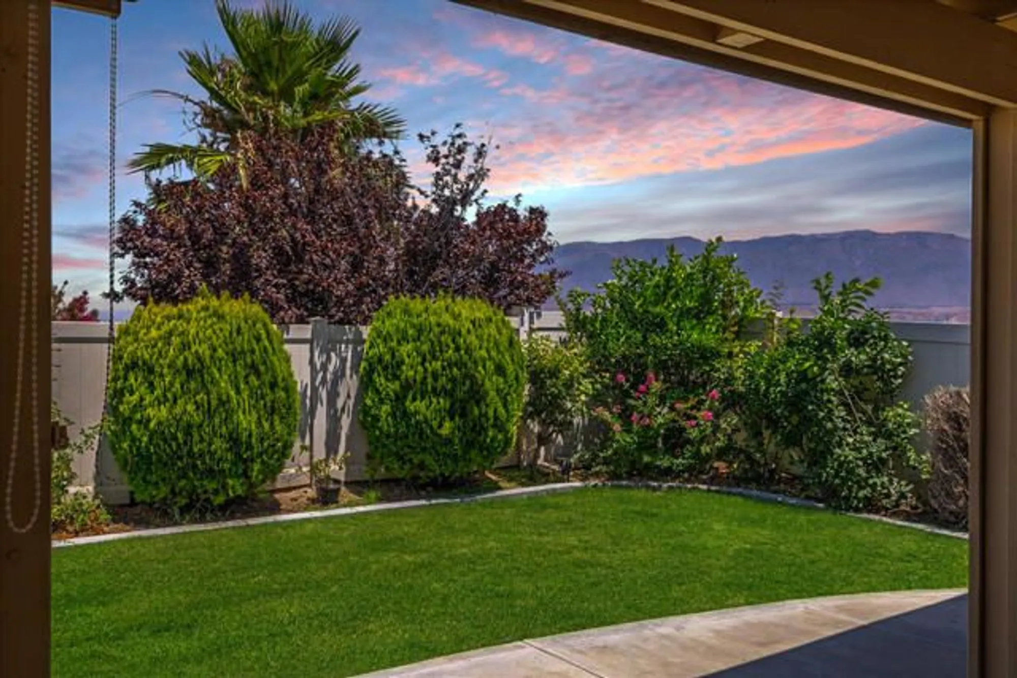 Property Slideshow image 35 of 40 | 2165 birdie dr, Banning, CA, 92220