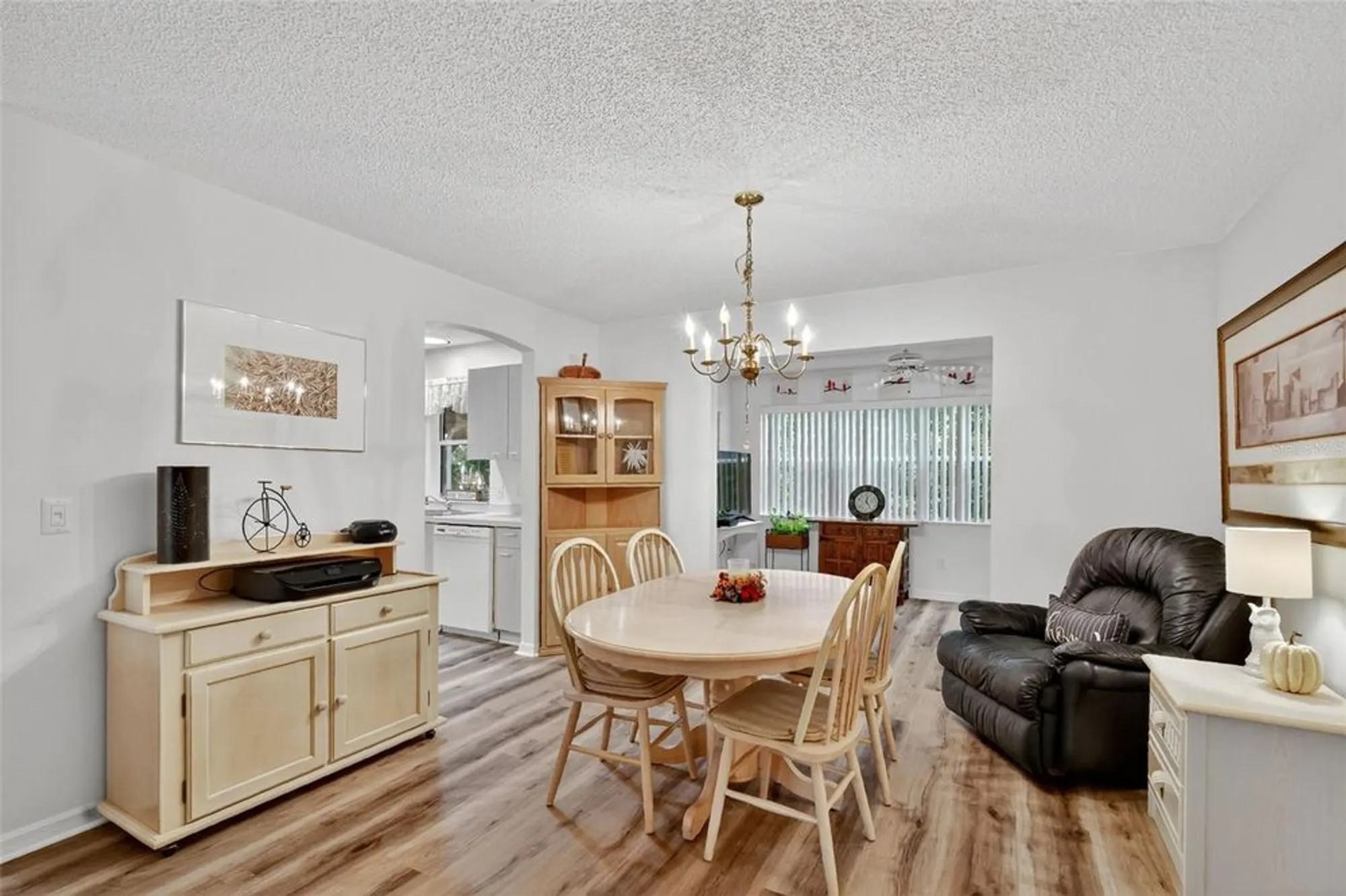 Property Slideshow image 11 of 31 | 220 palermo pl, The Villages, FL, 32159