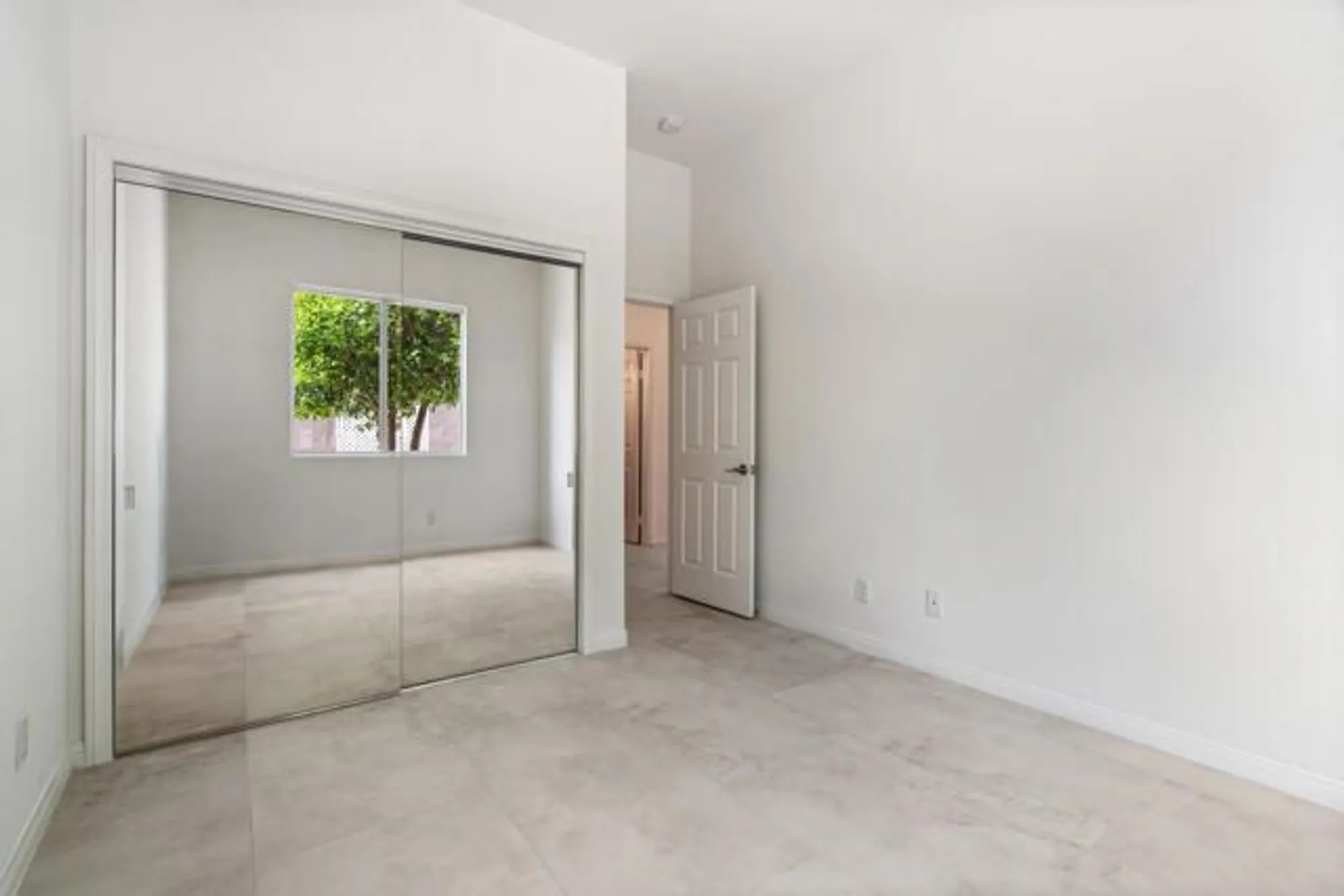 Property Slideshow image 35 of 67 | 43393 saint andrews dr, Indio, CA, 92201