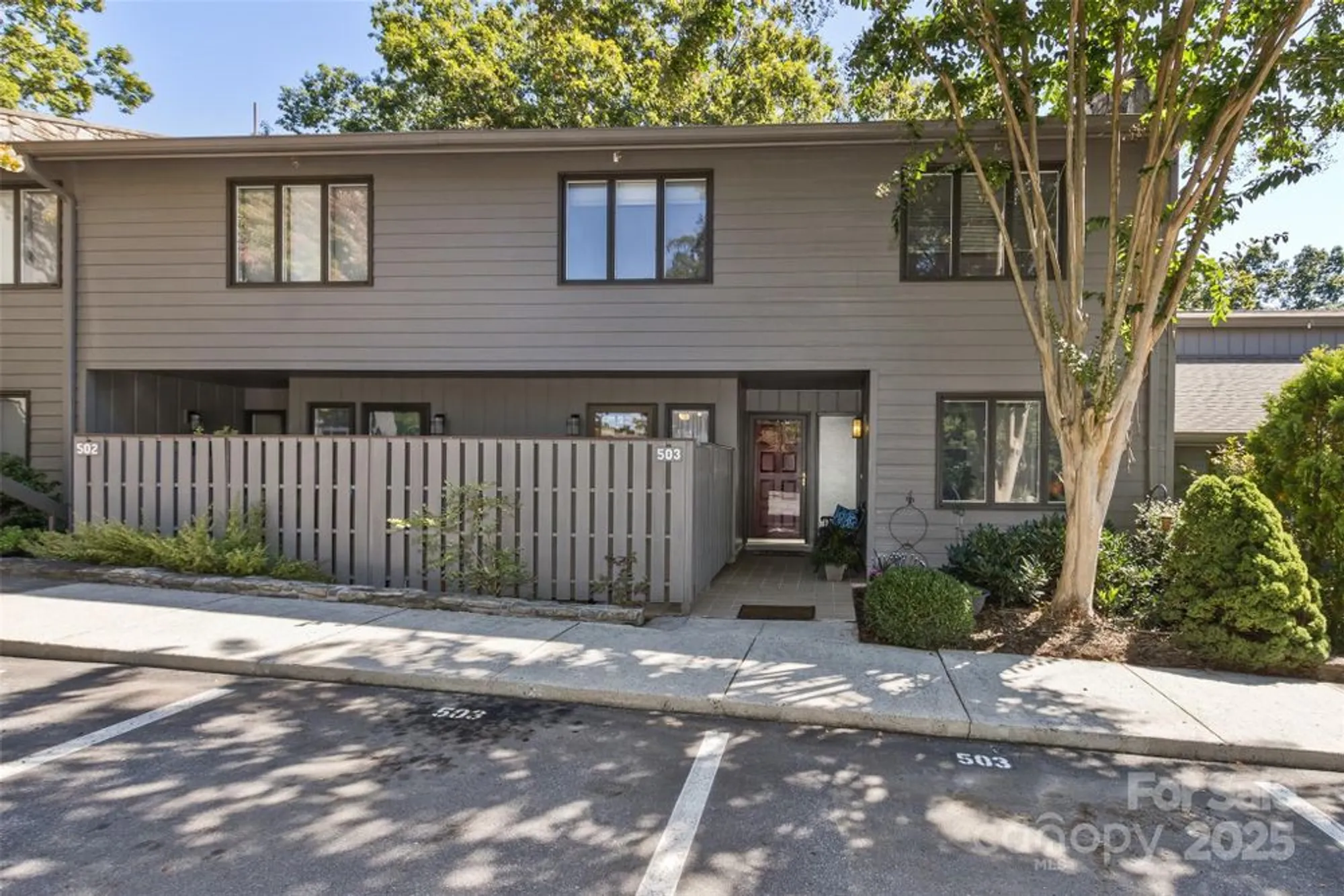 Property Slideshow image 4 of 42 | 503 crowfields ln, Asheville, NC, 28803