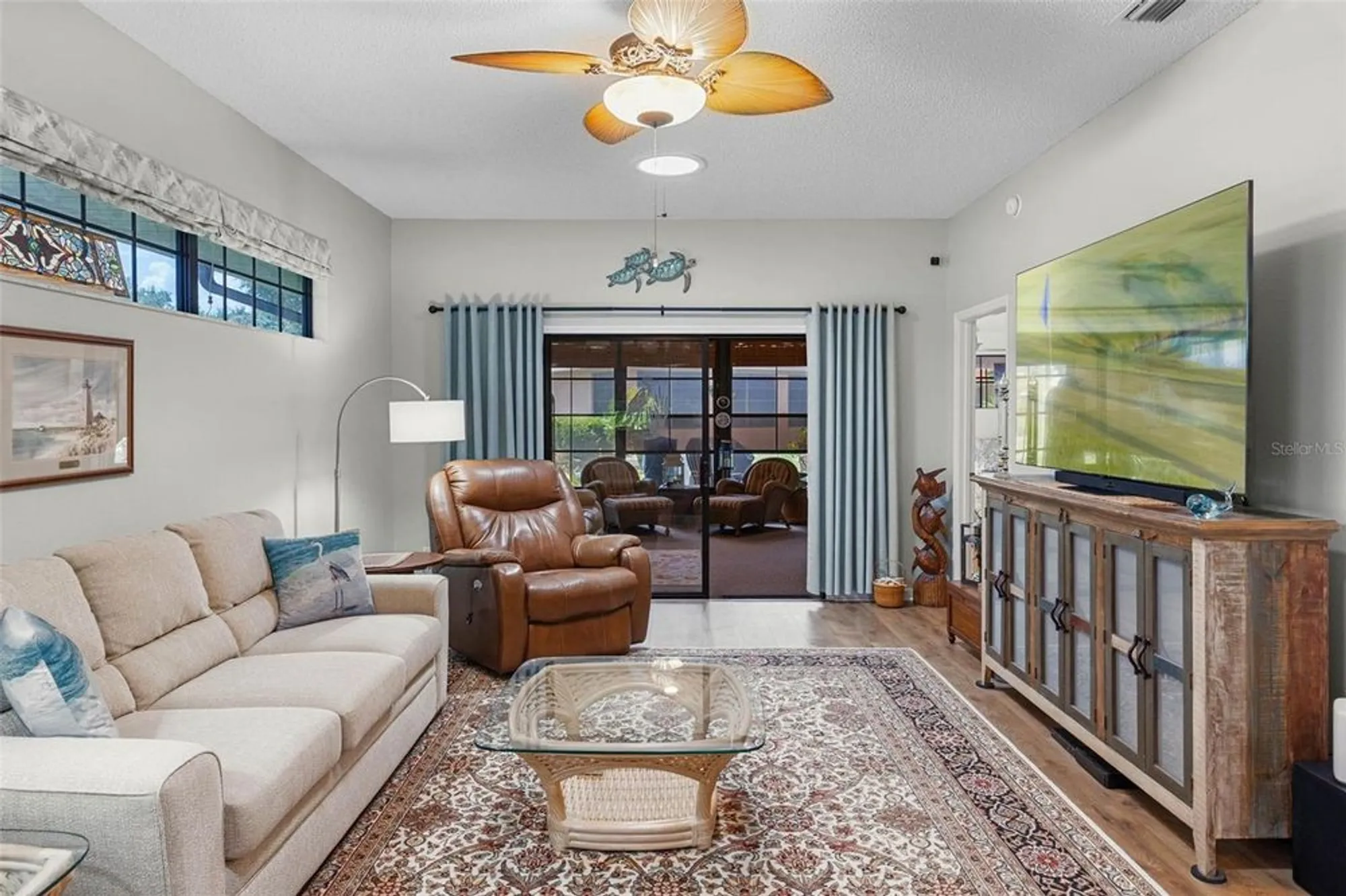 Property Slideshow image 13 of 48 | 21701 king john st, Leesburg, FL, 34748