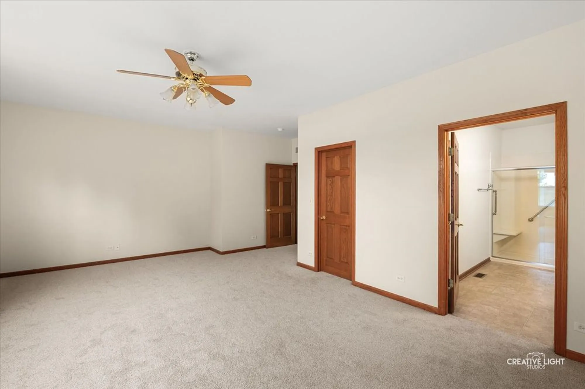 Property Slideshow image 21 of 25 | 790 bohannon cir, Oswego, IL, 60543