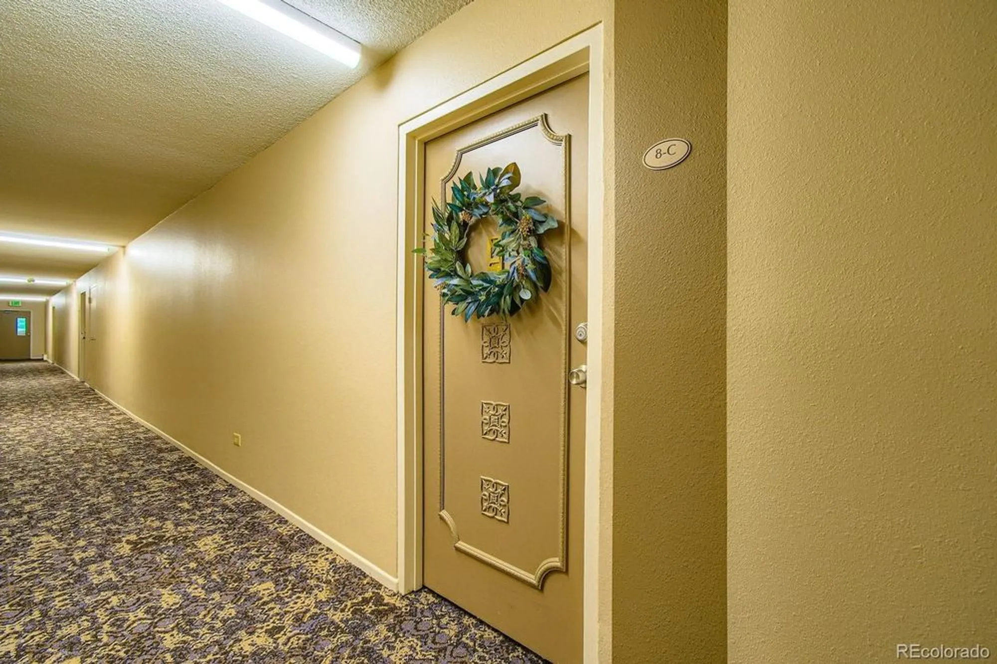 Property Slideshow image 2 of 24 | 610 s clinton st apt 8c, Denver, CO, 80247