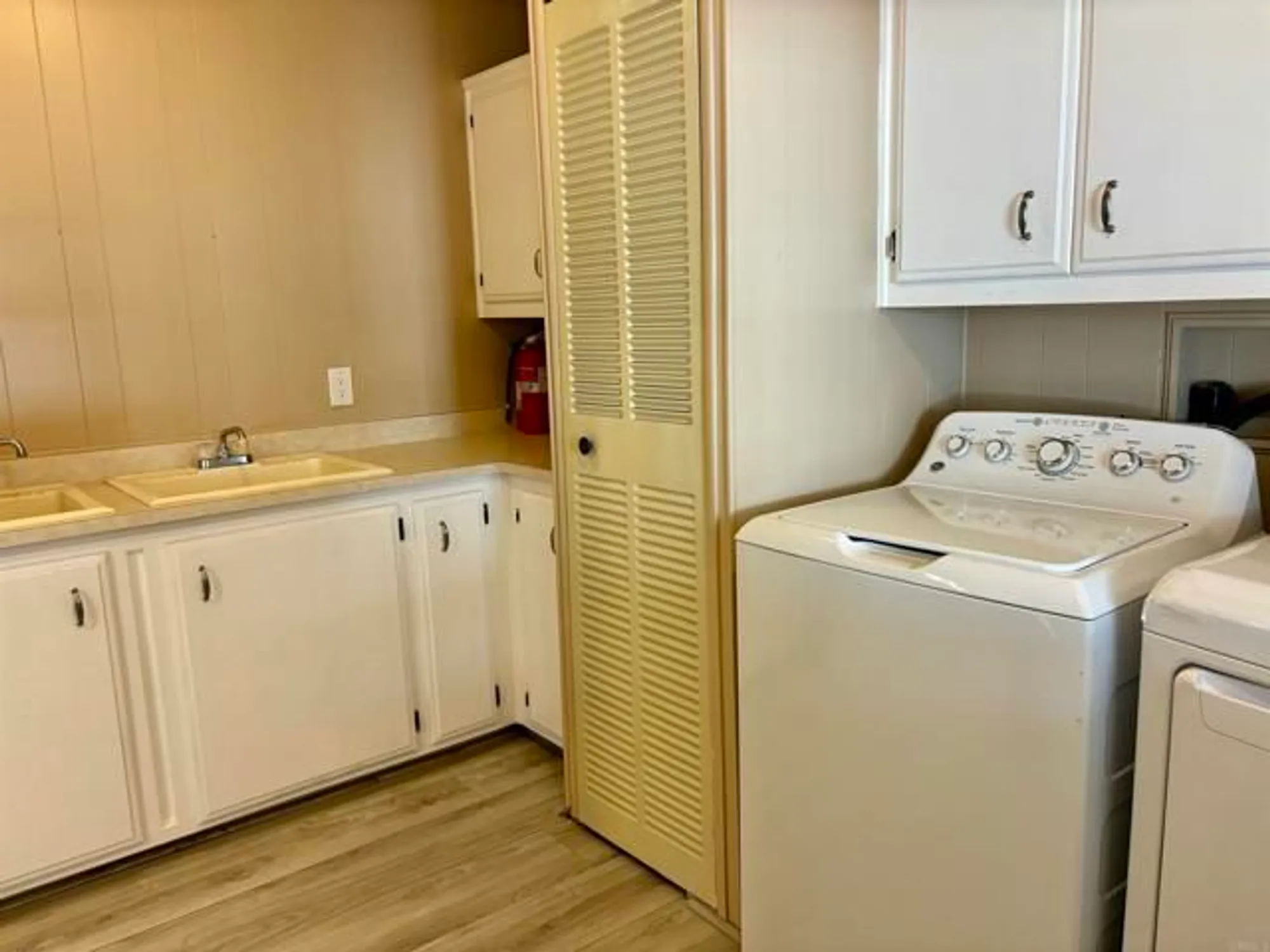 Property Slideshow image 18 of 29 | 5420 kipling ln, Carlsbad, CA, 92008