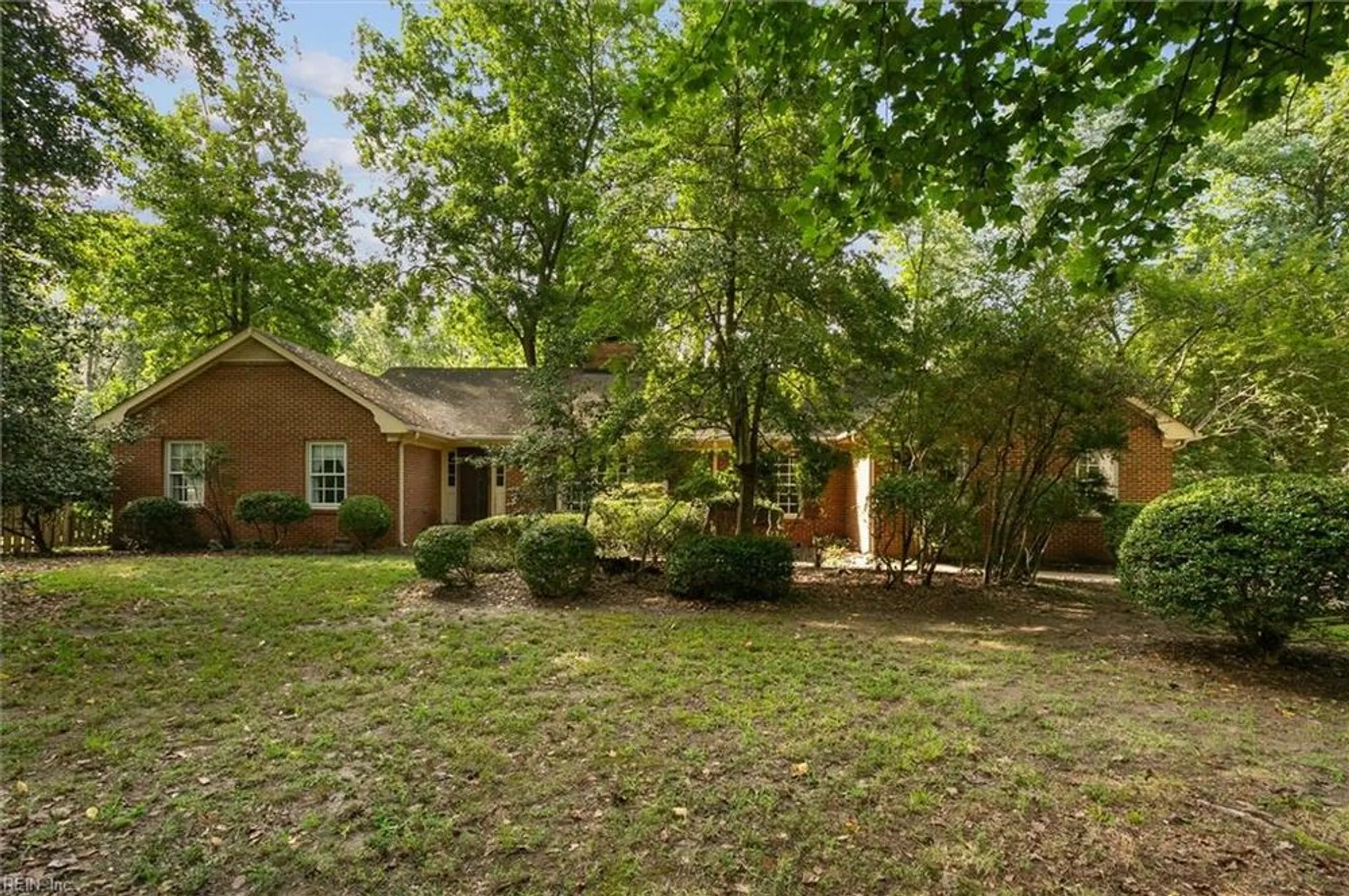 Property Slideshow image 1 of 36 | 5 hampton ky, Williamsburg, VA, 23185