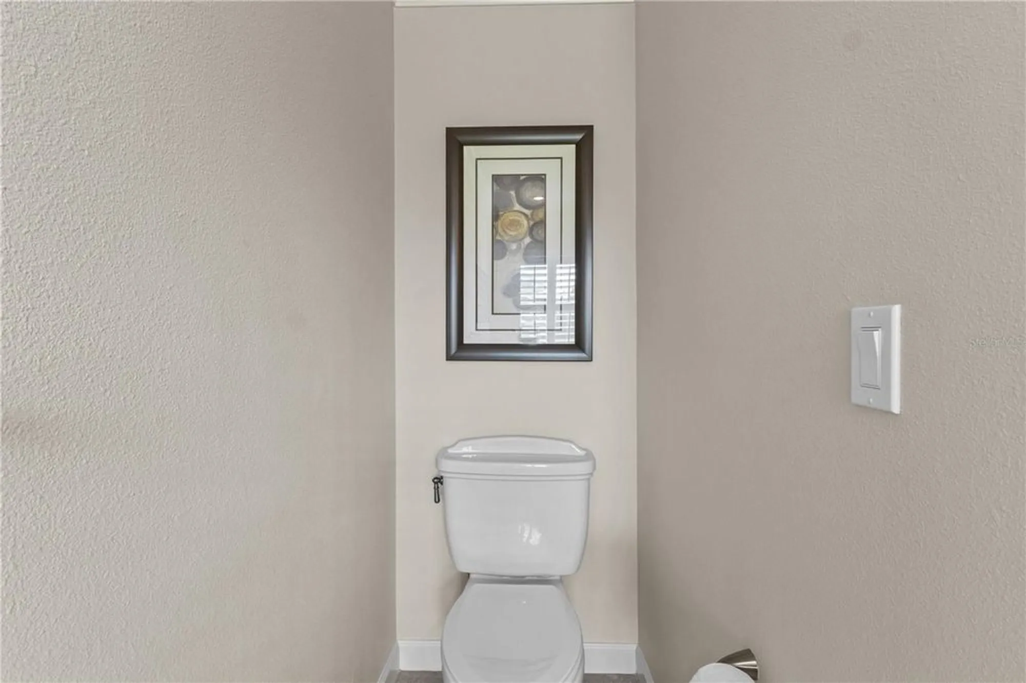 Property Slideshow image 32 of 64 | 557 warwick ct, Venice, FL, 34293