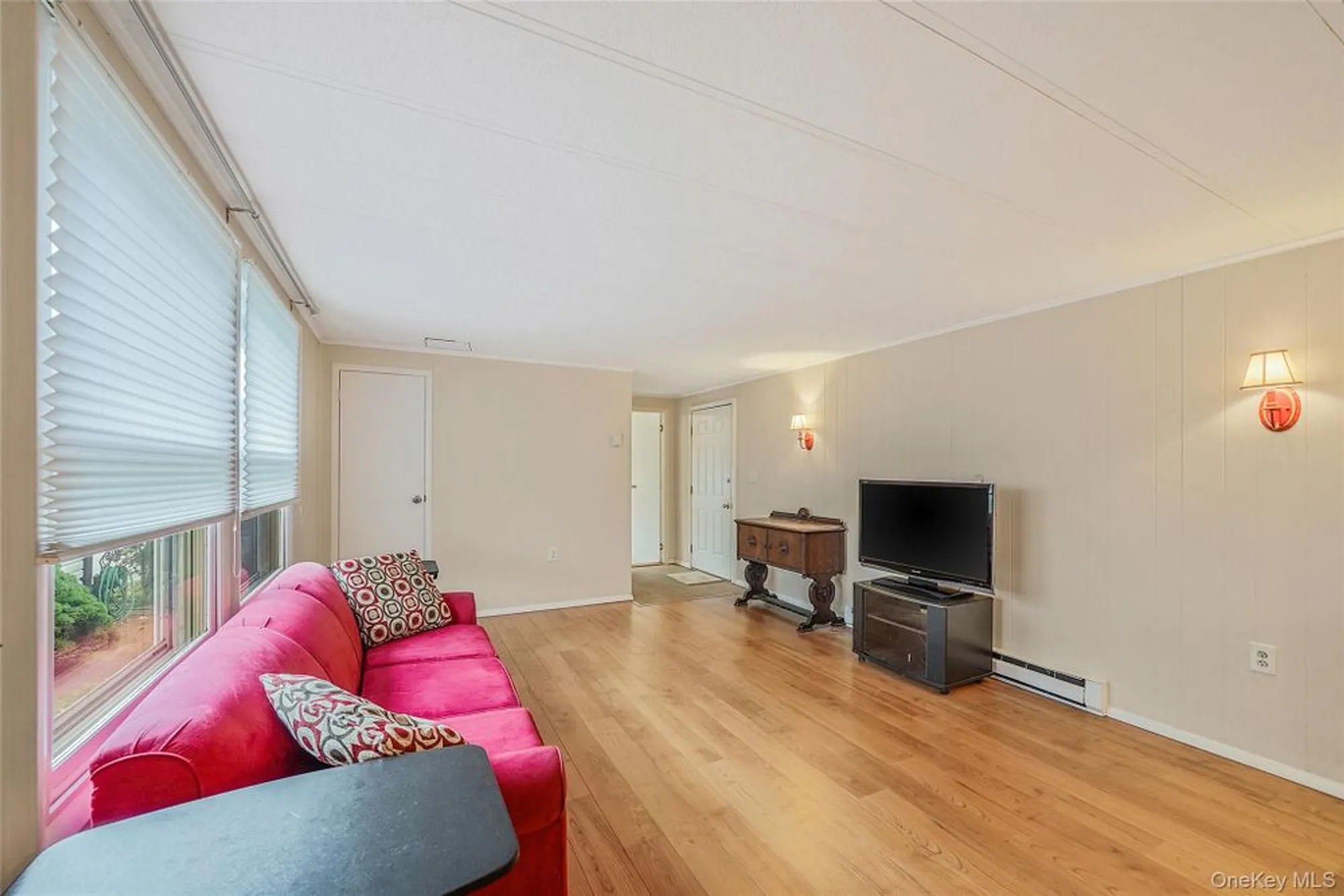 Property Slideshow image 6 of 29 | 91 village cir, Manorville, NY, 11949