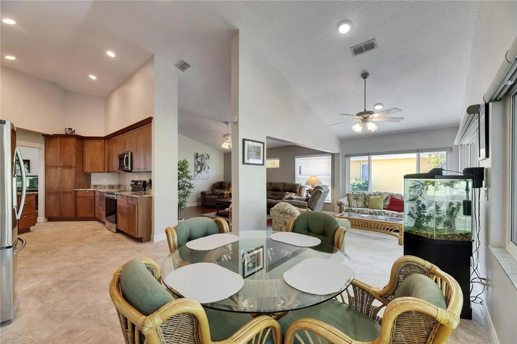 Property Slideshow image 25 of 81 | 334 northway dr, Sun City Center, FL, 33573