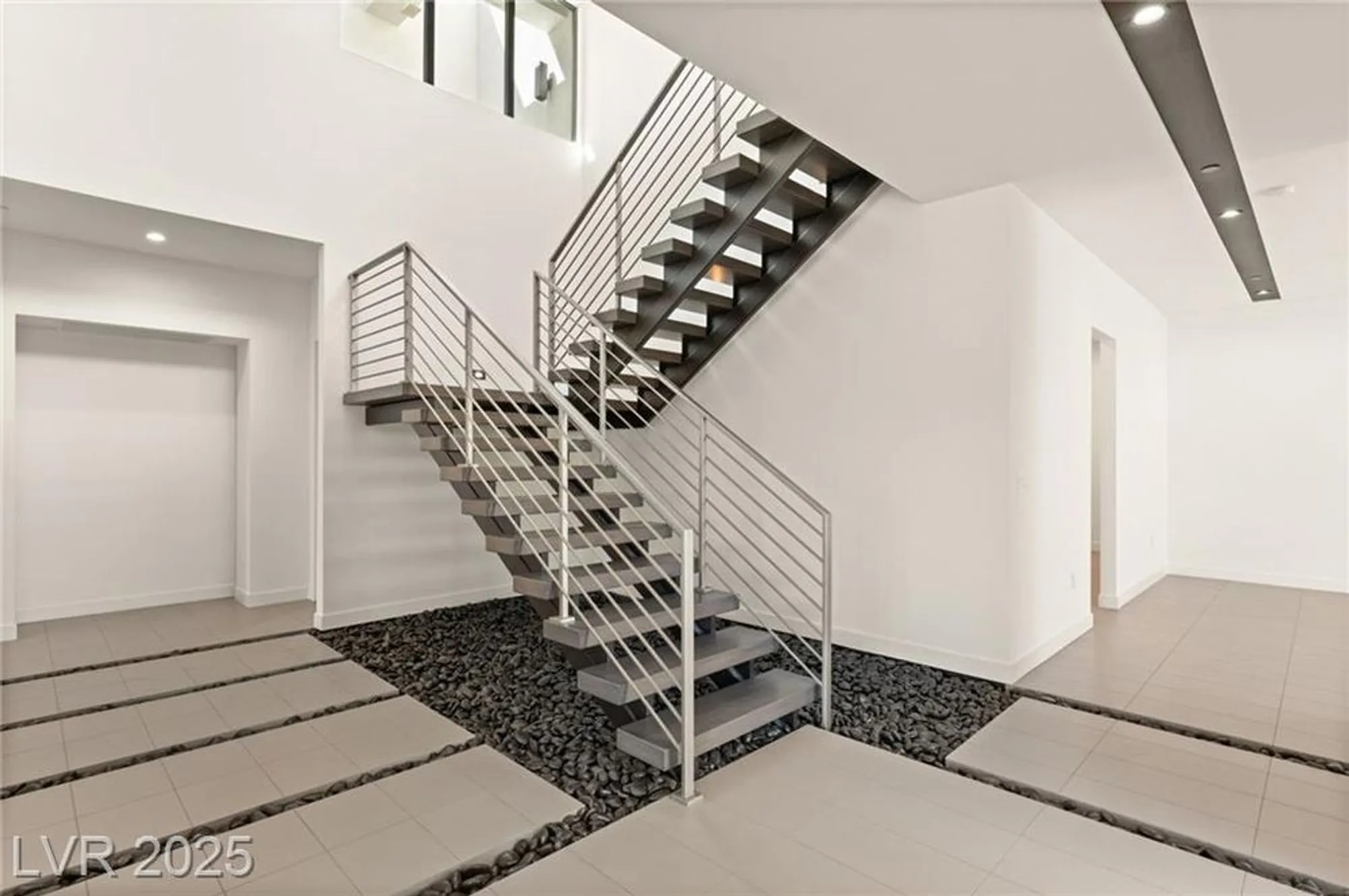 Property Slideshow image 16 of 57 | 25 canyon bay dr, Henderson, NV, 89011