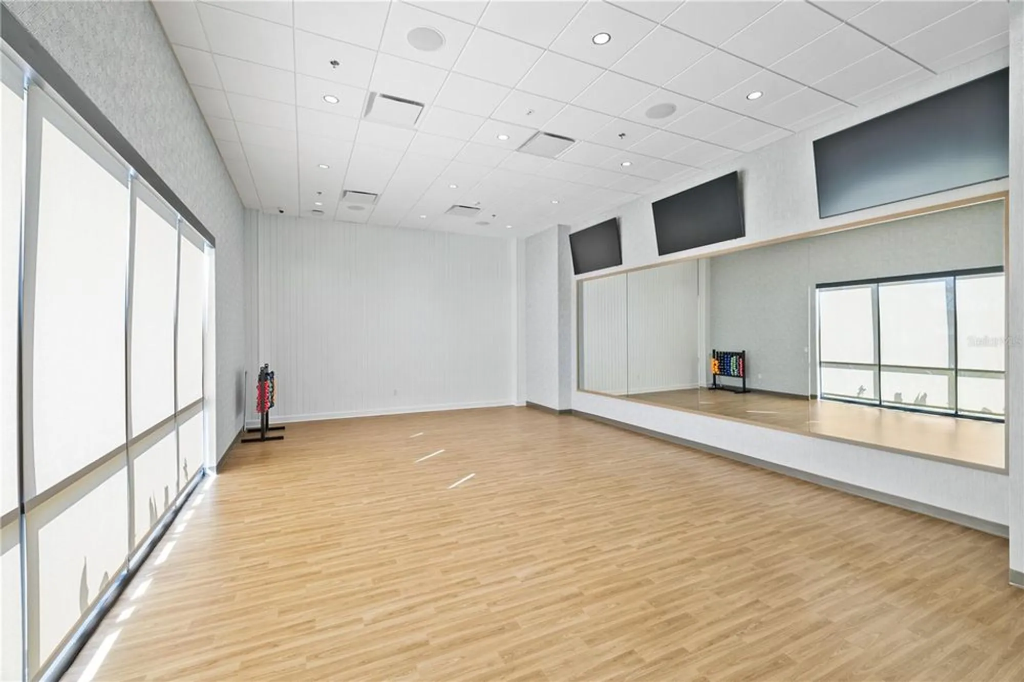 Property Slideshow image 65 of 70 | 15162 canopy cove dr, Winter Garden, FL, 34787