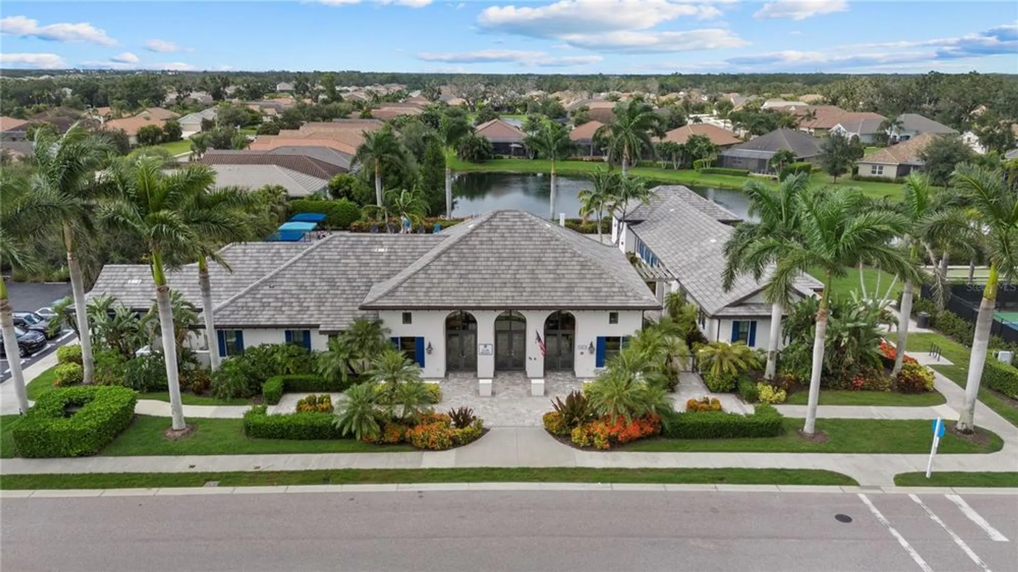 Property Slideshow image 51 of 67 | 12938 true blue cir, Bradenton, FL, 34211