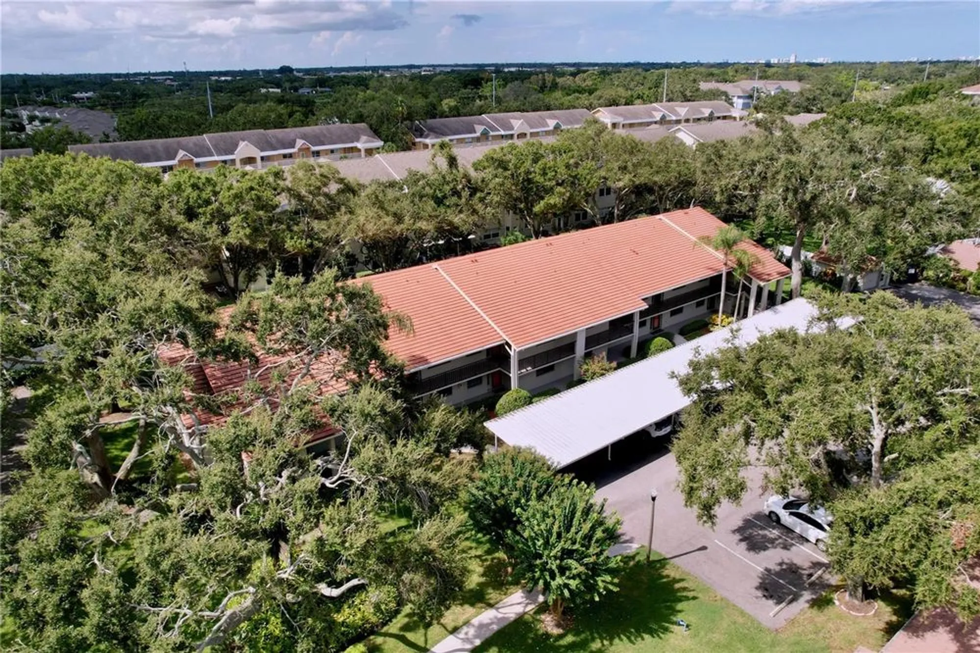 Property Slideshow image 53 of 59 | 2020 lakeview dr apt 203, Clearwater, FL, 33763