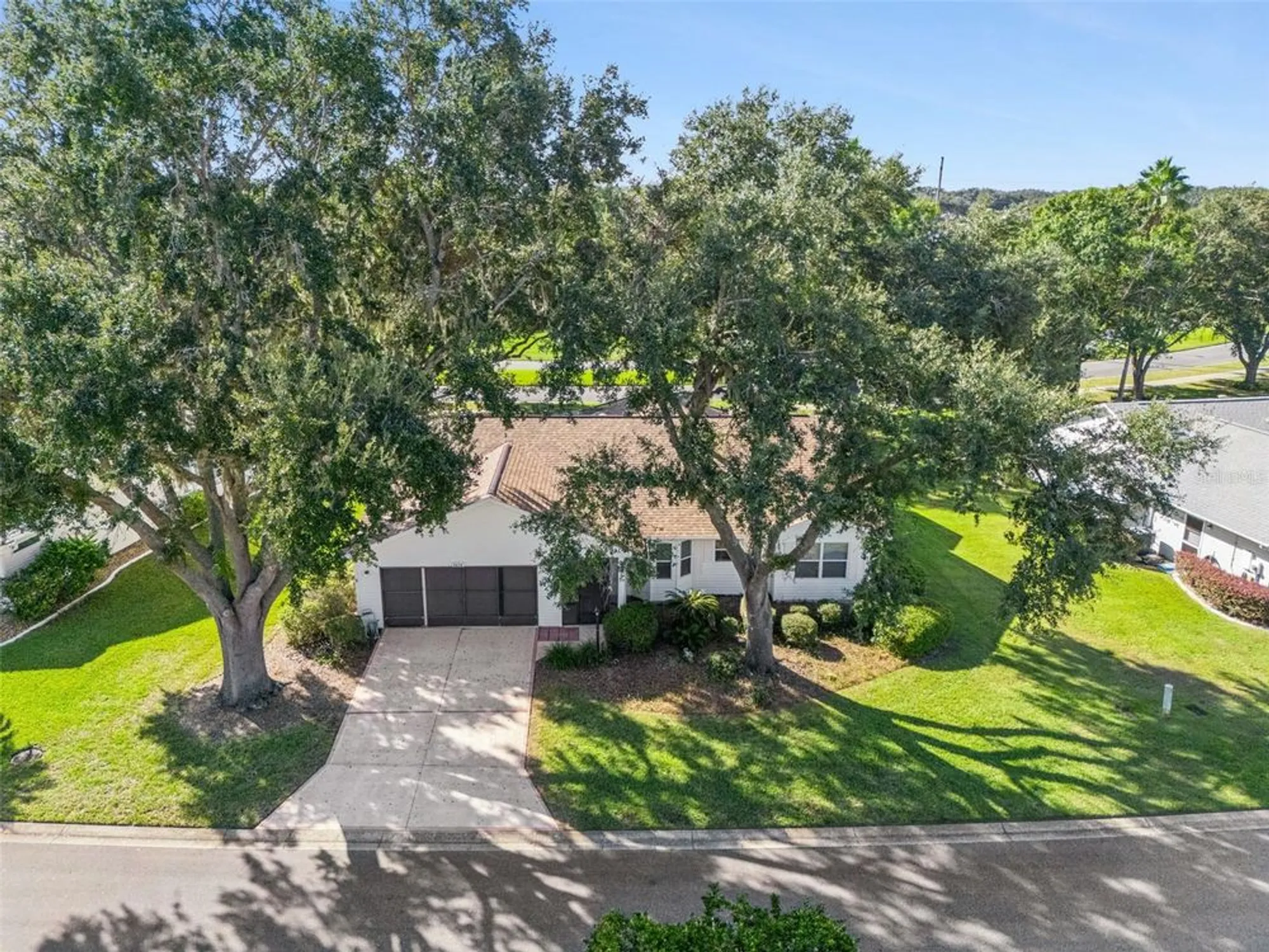 Property Slideshow image 25 of 77 | 5616 laver st, Leesburg, FL, 34748