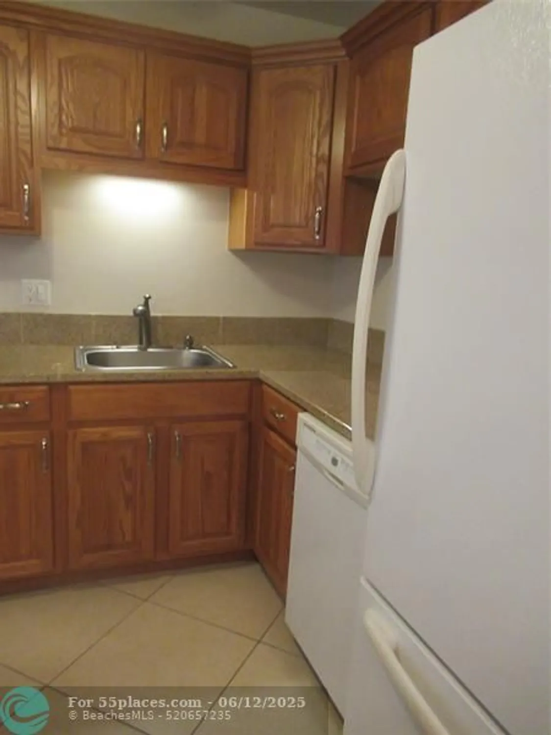 Property Slideshow image 6 of 31 | 601 nw 76th ter 206, Margate, FL, 33063