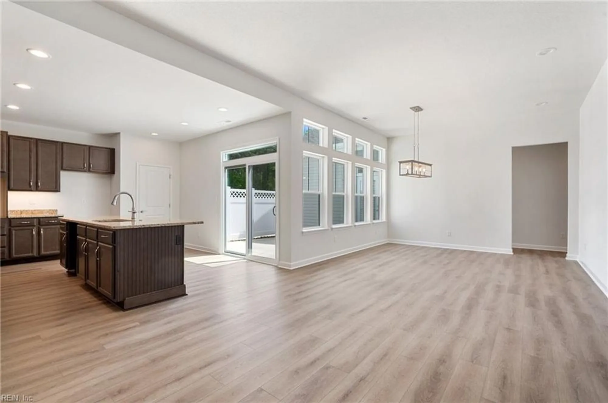 Property Slideshow image 6 of 45 | 1101 capella ln c, Suffolk, VA, 23434