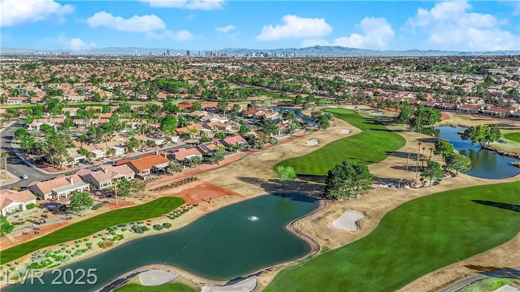 Property Slideshow image 37 of 40 | 9424 gold mountain dr, Las Vegas, NV, 89134