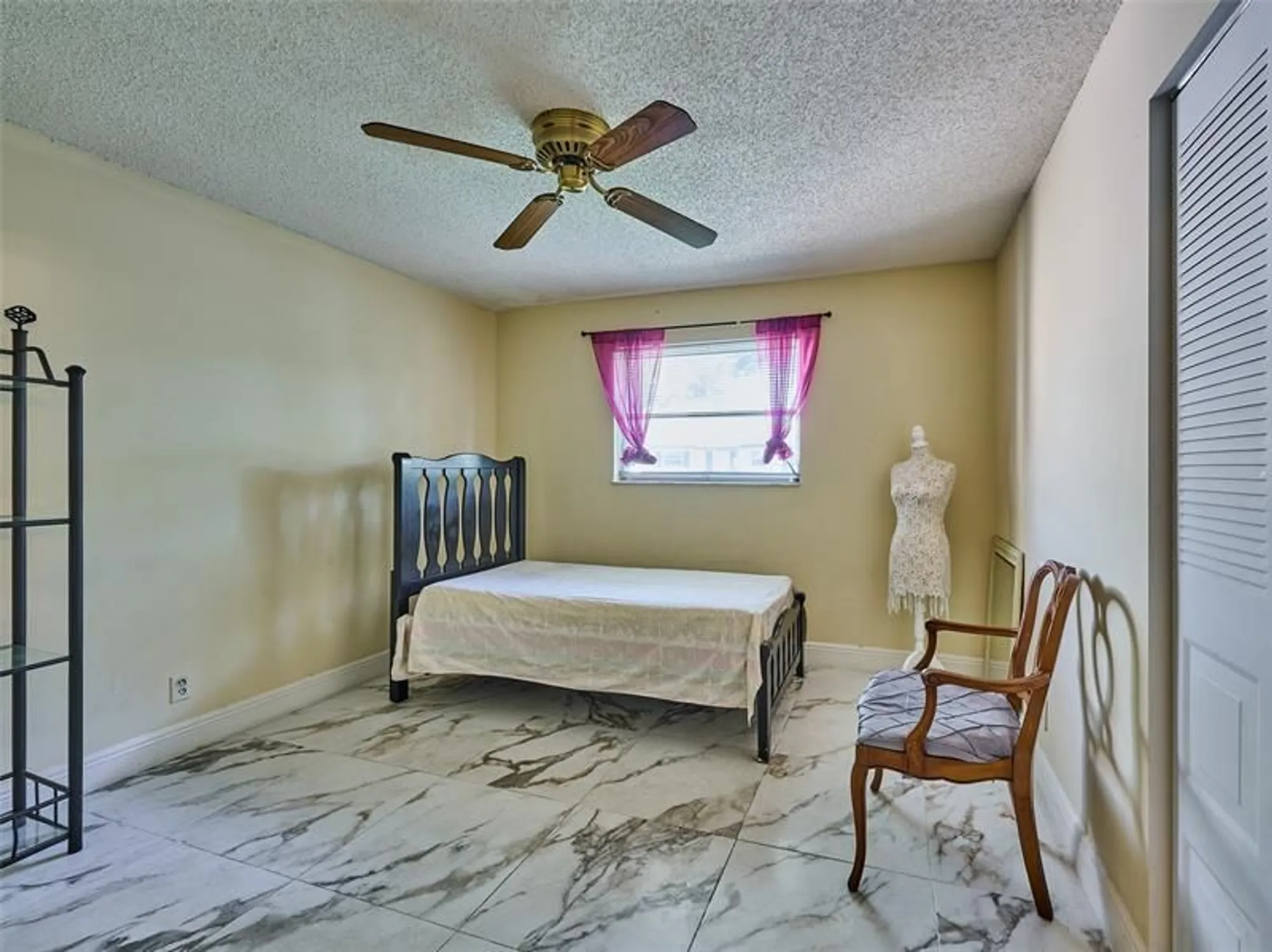 Property Slideshow image 19 of 26 | 7708 margate blvd, Margate, FL, 33063