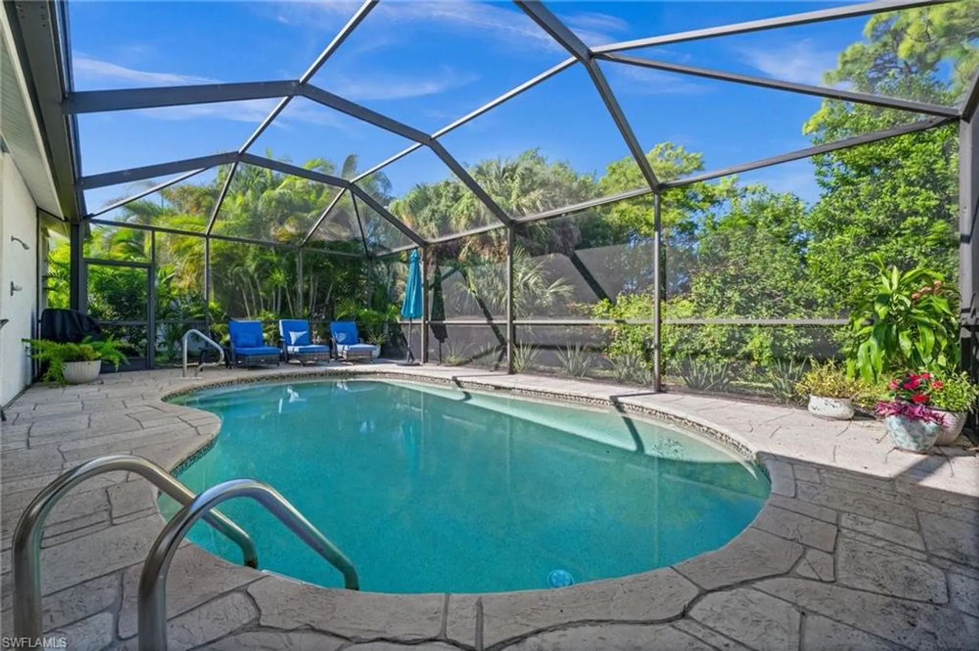Property Slideshow image 33 of 46 | 25040 bay cedar dr, Bonita Springs, FL, 34134