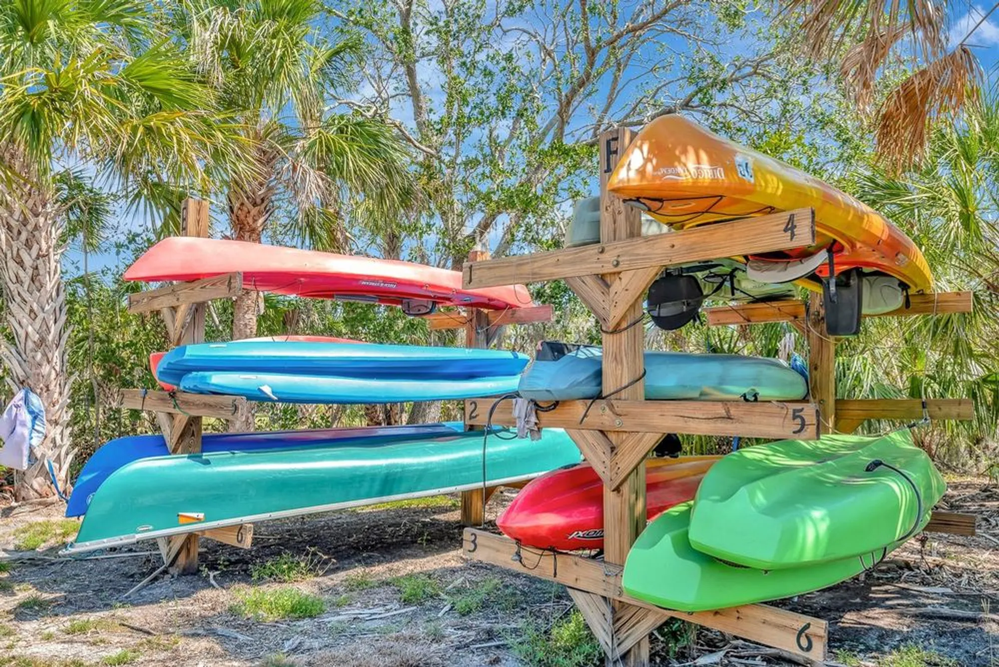 Property Slideshow image 5 of 85 | 915 tidewater shores loop, Bradenton, FL, 34208