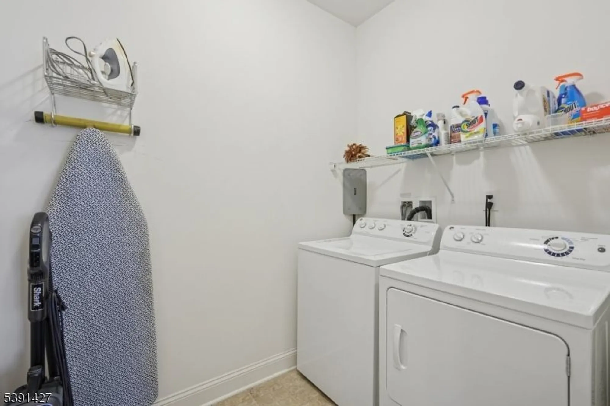 Property Slideshow image 16 of 45 | 6 pebble rd unit d1 # d1, Woodland Park, NJ, 07424