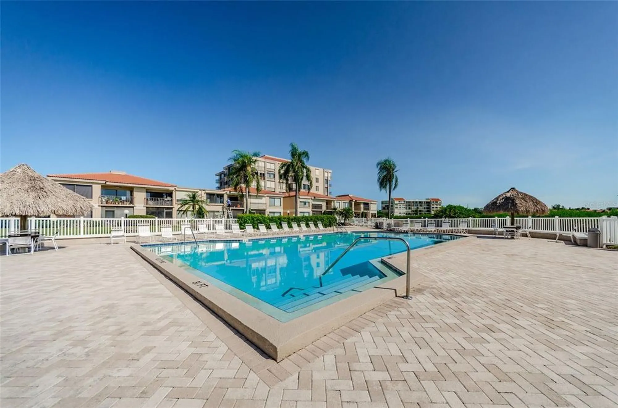 Property Slideshow image 47 of 62 | 6158 palma del mar blvd s apt 306, St Petersburg, FL, 33715
