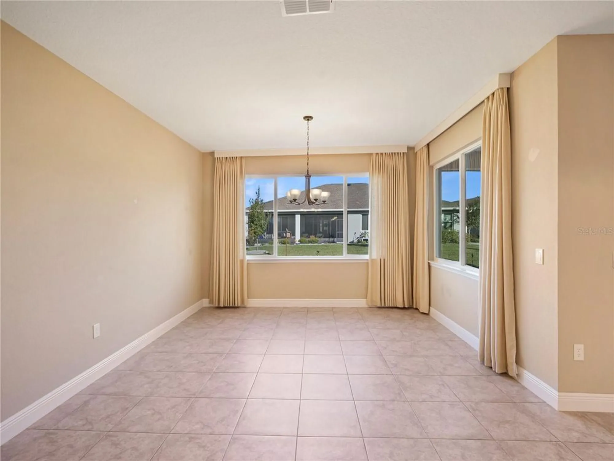 Property Slideshow image 11 of 34 | 9707 sw 79th lane rd, Ocala, FL, 34481