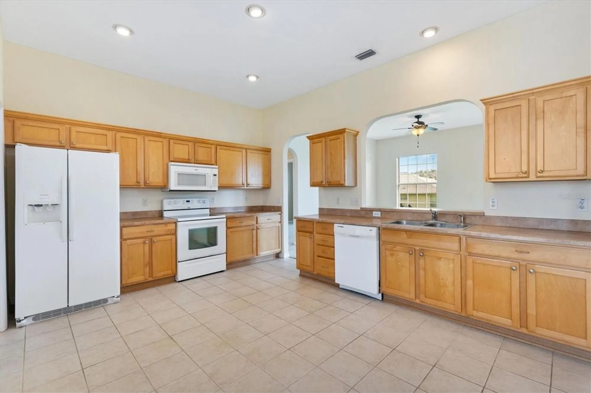 Property Slideshow image 10 of 35 | 12205 se 173rd pl, Summerfield, FL, 34491