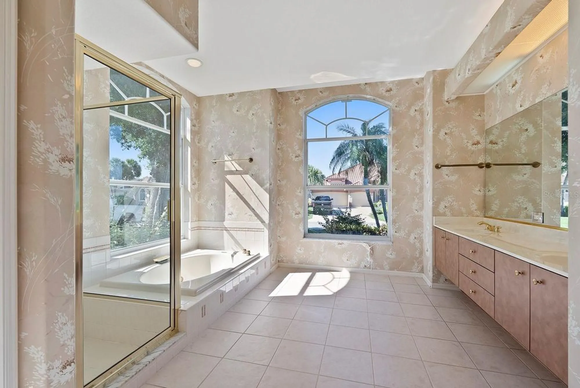 Property Slideshow image 11 of 25 | 13783 palmetto point ct, Port Charlotte, FL, 33953