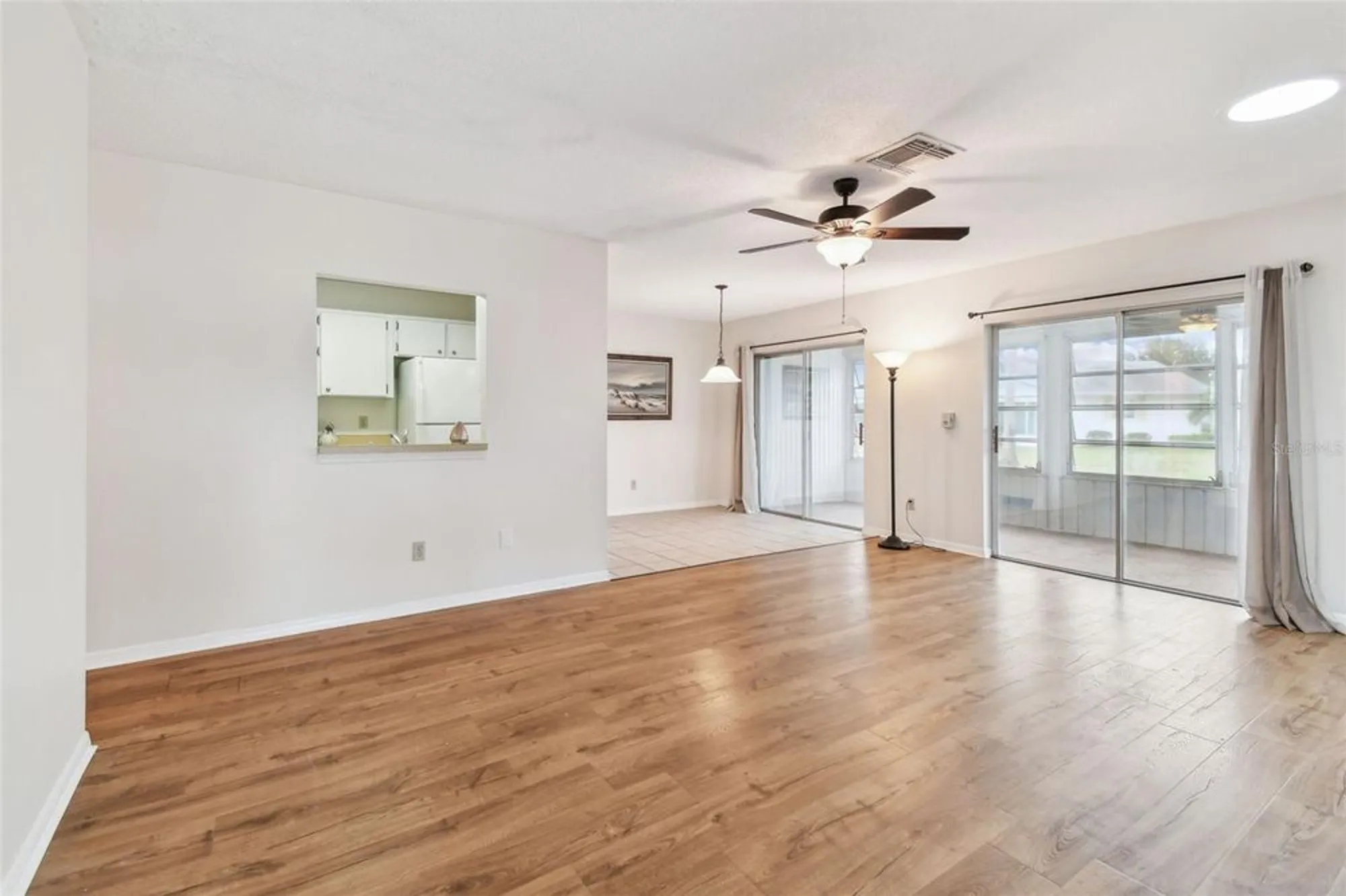 Property Slideshow image 9 of 50 | 2301 grenoble pl # 1, Sun City Center, FL, 33573