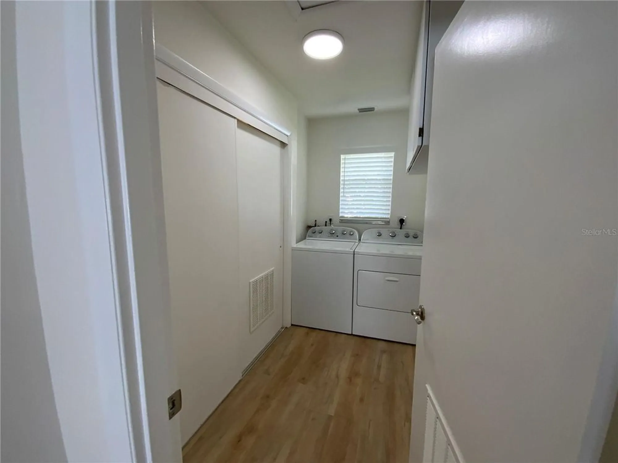 Property Slideshow image 20 of 20 | 2617 riverbluff pkwy # v151, Sarasota, FL, 34231