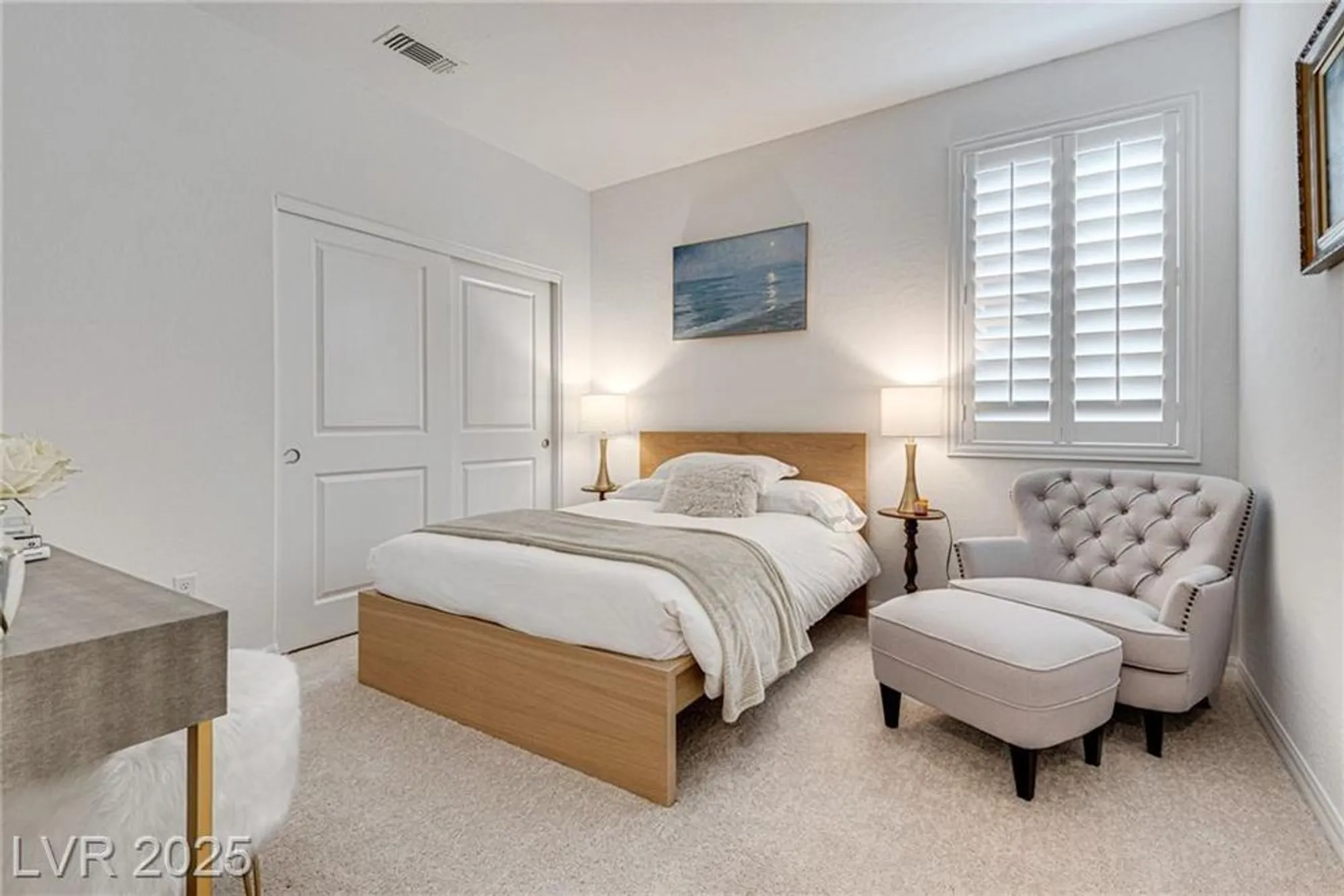 Property Slideshow image 20 of 35 | 48 stone bluff ln, Henderson, NV, 89011