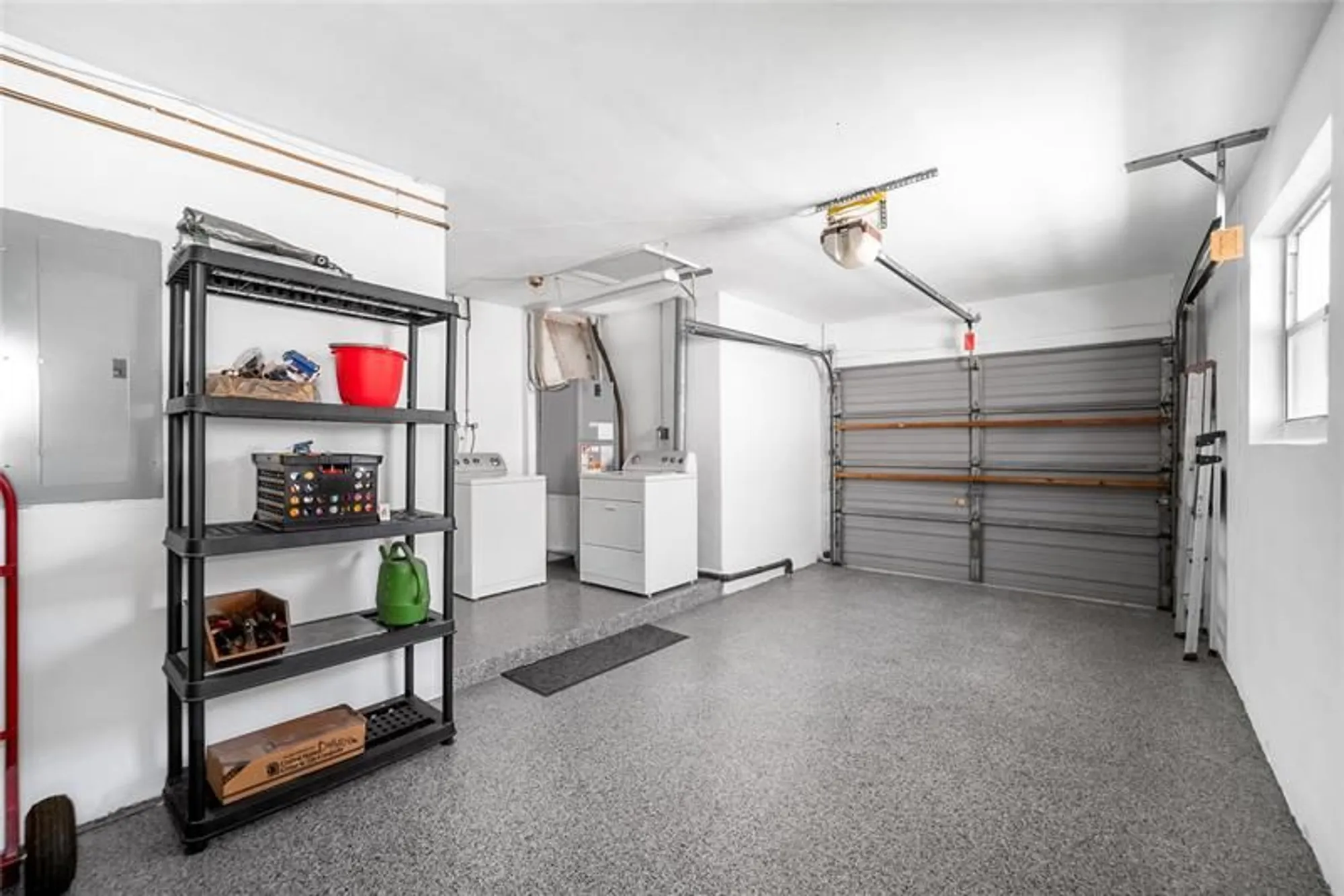 Property Slideshow image 25 of 34 | 4524 nw 43rd ave, Tamarac, FL, 33319