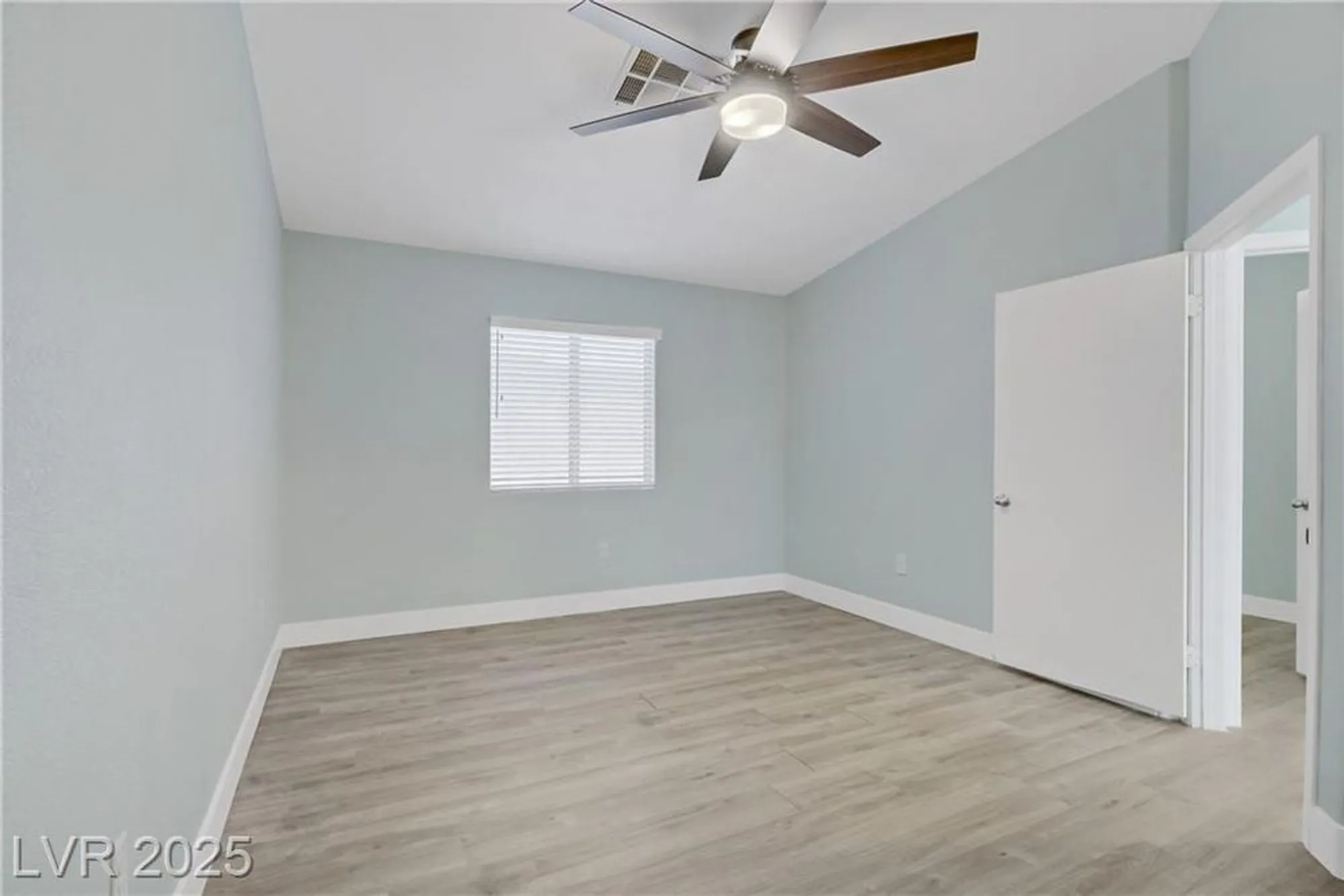 Property Slideshow image 15 of 30 | 5129 midnight oil dr, Las Vegas, NV, 89122