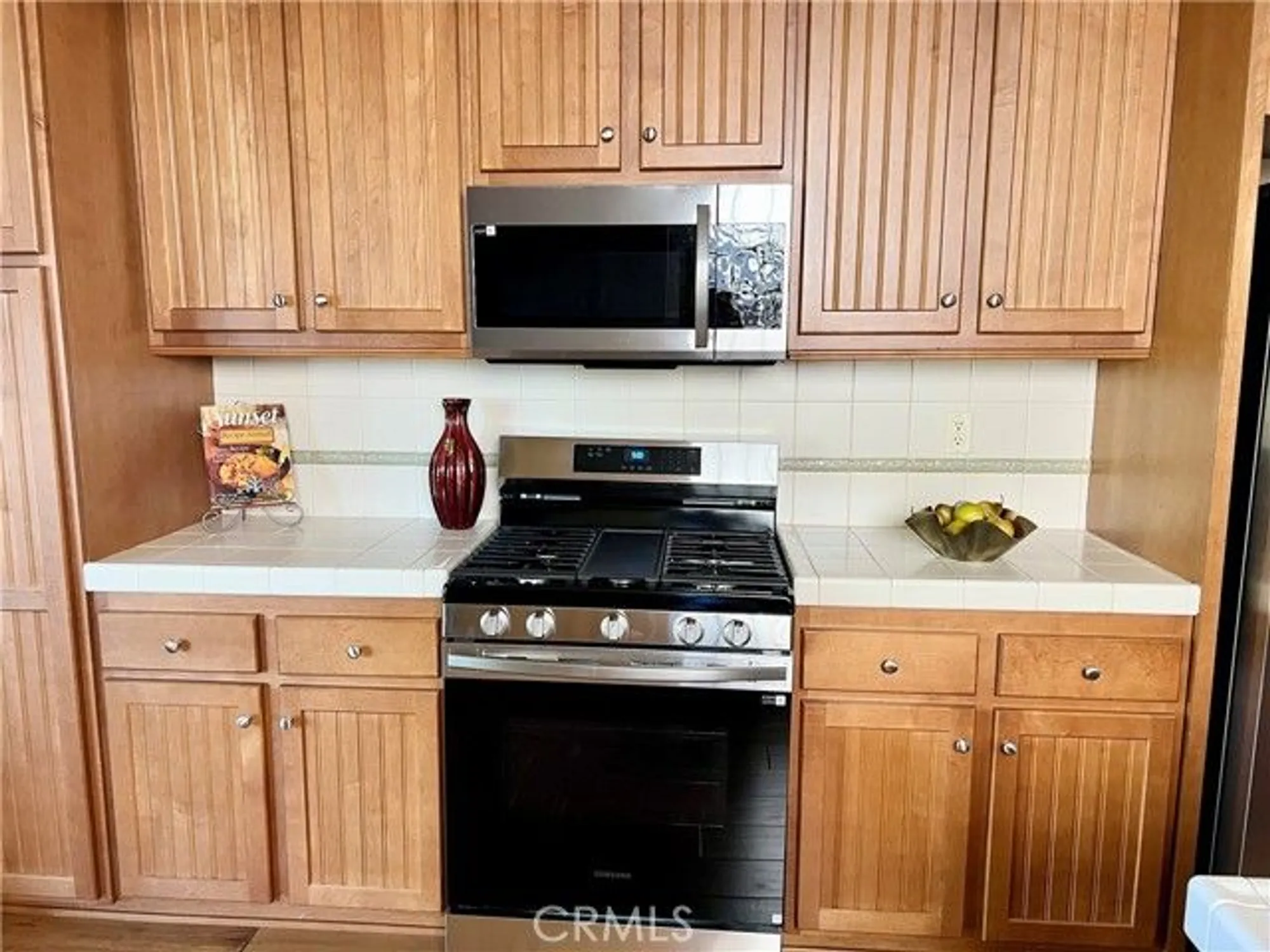 Property Slideshow image 17 of 54 | 270 cog hill ln, Hemet, CA, 92545