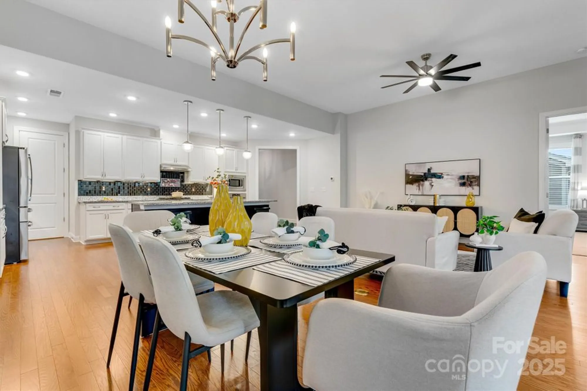 Property Slideshow image 16 of 37 | 8210 festival way, Charlotte, NC, 28215