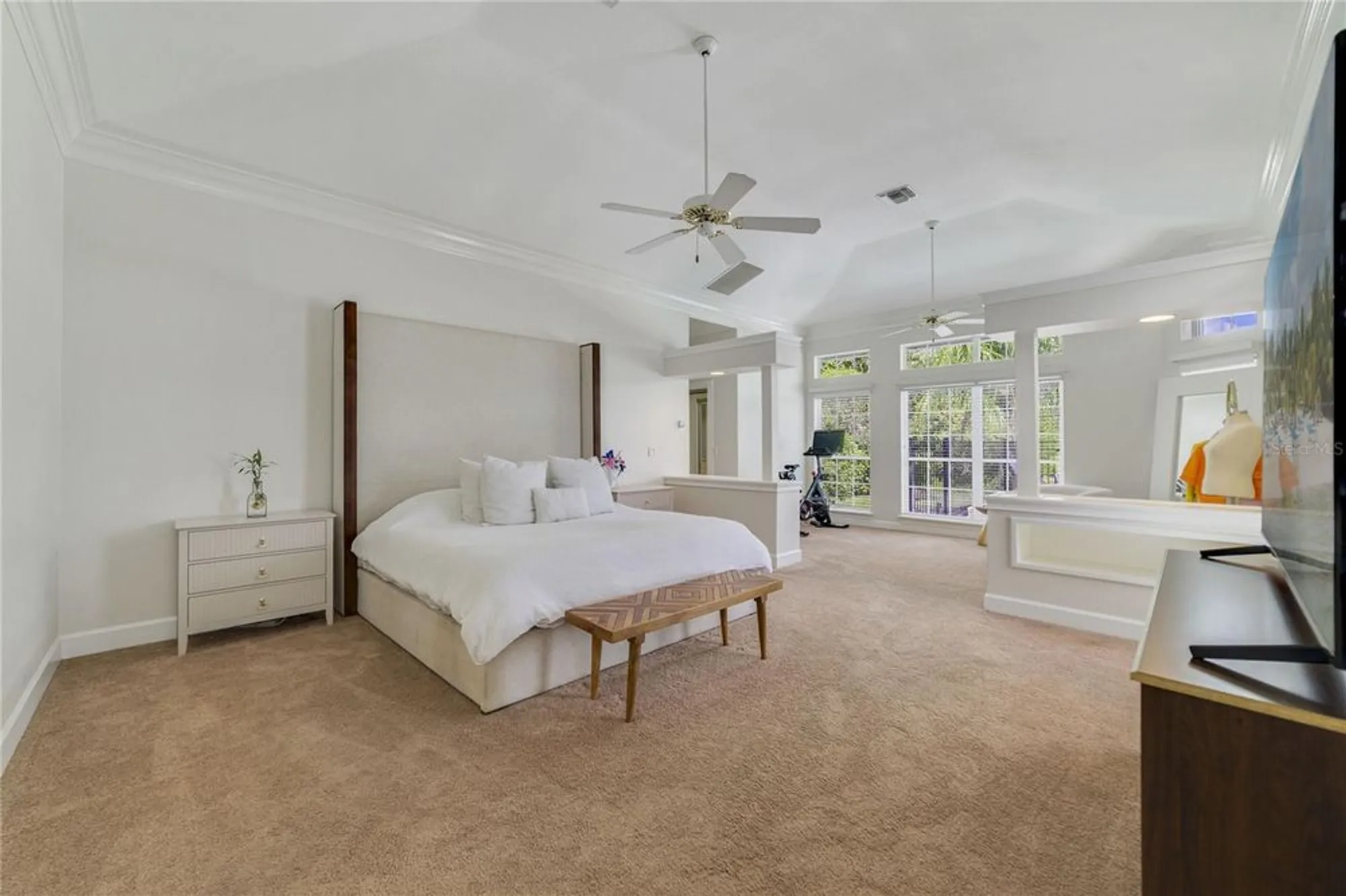 Property Slideshow image 13 of 54 | 1741 edgewater dr, Mount Dora, FL, 32757