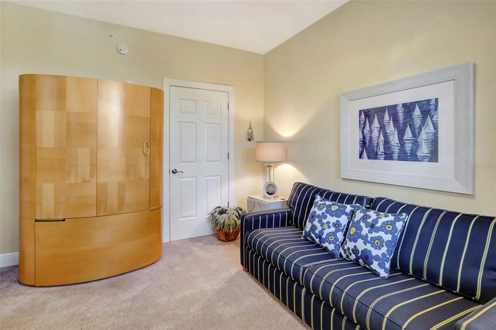 Property Slideshow image 31 of 71 | 3321 sunset key cir 204, Punta Gorda, FL, 33955