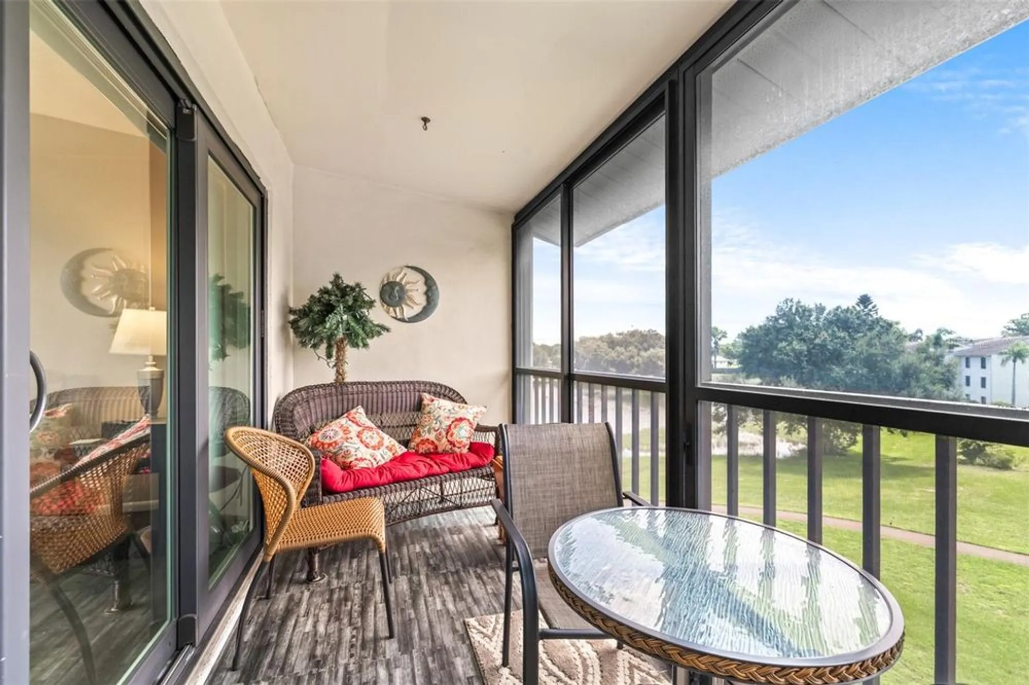 Property Slideshow image 23 of 34 | 1871 pine ridge way w apt h3, Palm Harbor, FL, 34684