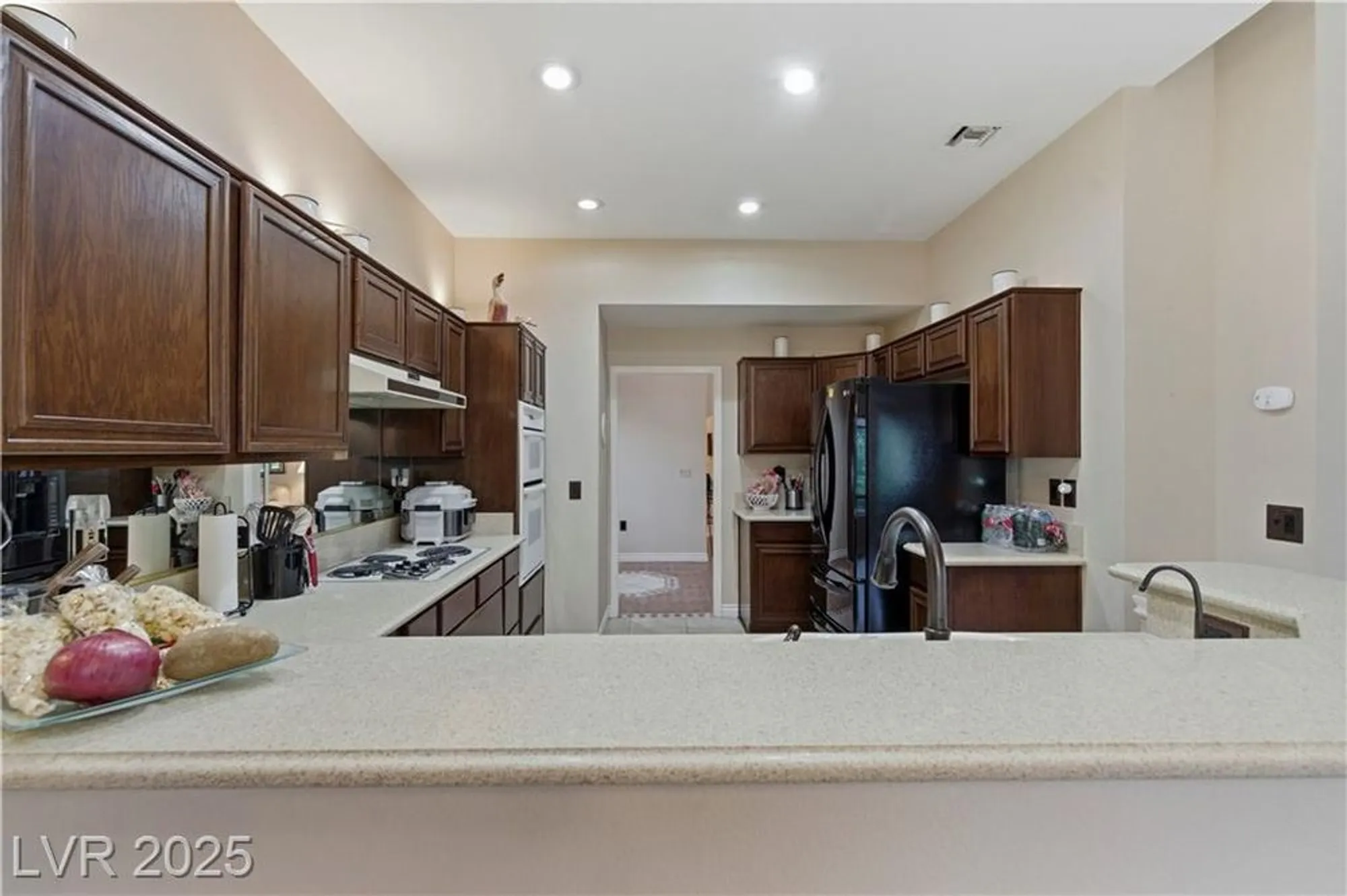 Property Slideshow image 19 of 60 | 8909 meadowood dr, Las Vegas, NV, 89134