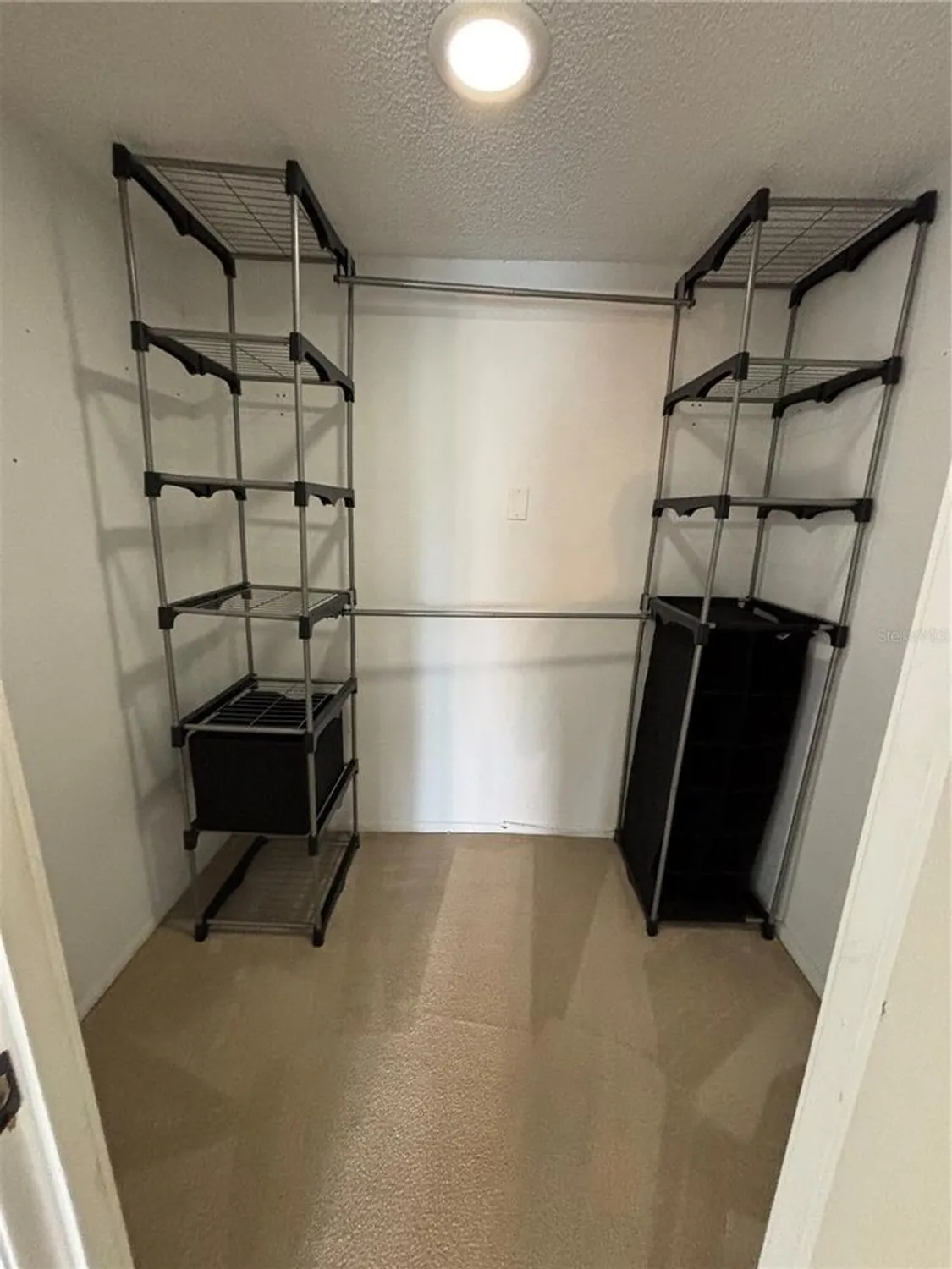 Property Slideshow image 10 of 22 | 3951 lake bayshore dr f408, Bradenton, FL, 34205